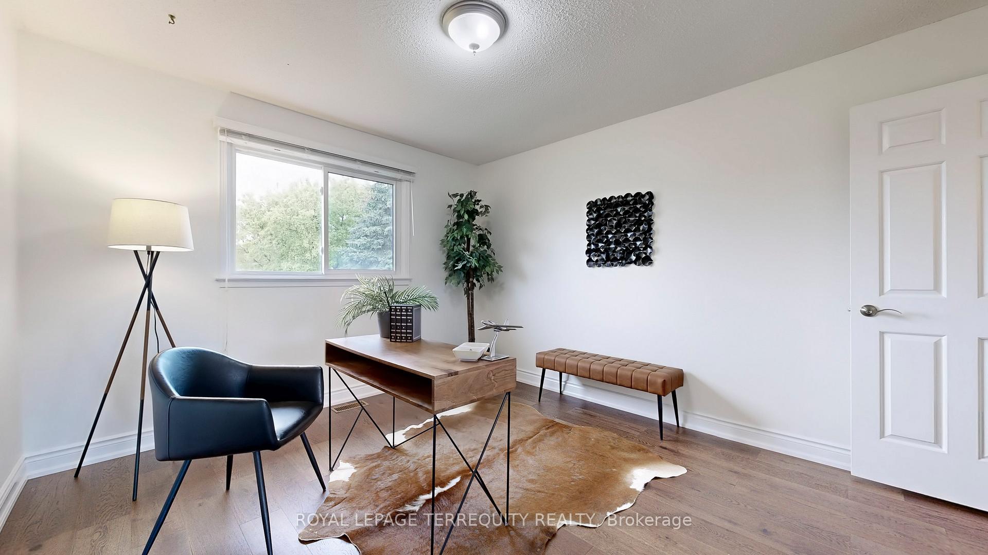 Photo 32 of 8 Couperthwaite Crescent, Markham, Unionville — HOMEH