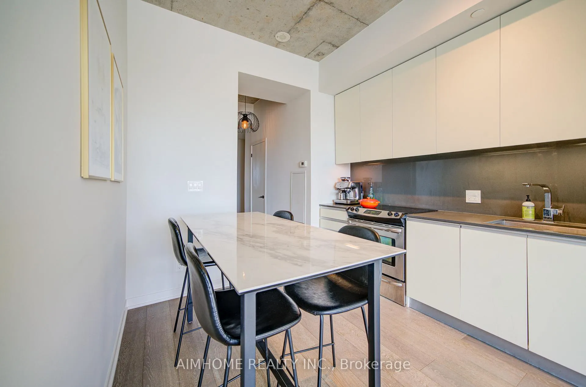 Photo 15 of Unit 610, 8 Gladstone Avenue, Toronto, Little Portugal — HOMEH