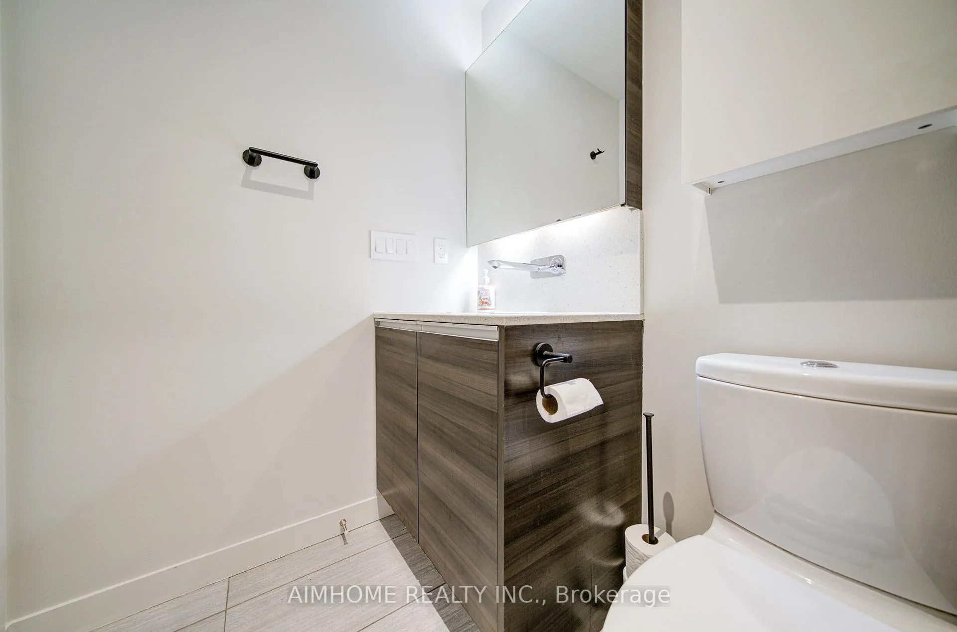 Photo 21 of Unit 610, 8 Gladstone Avenue, Toronto, Little Portugal — HOMEH