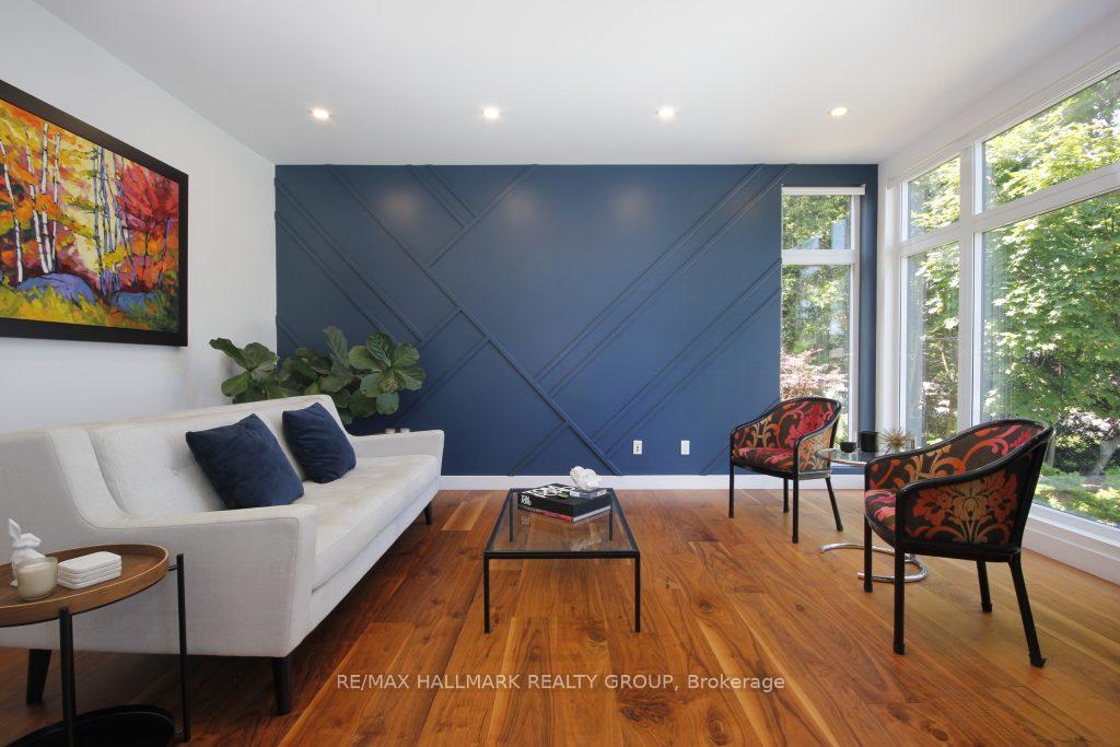 Photo 6 of 216 Hudson Avenue, Ottawa, Courtland Park — HOMEH