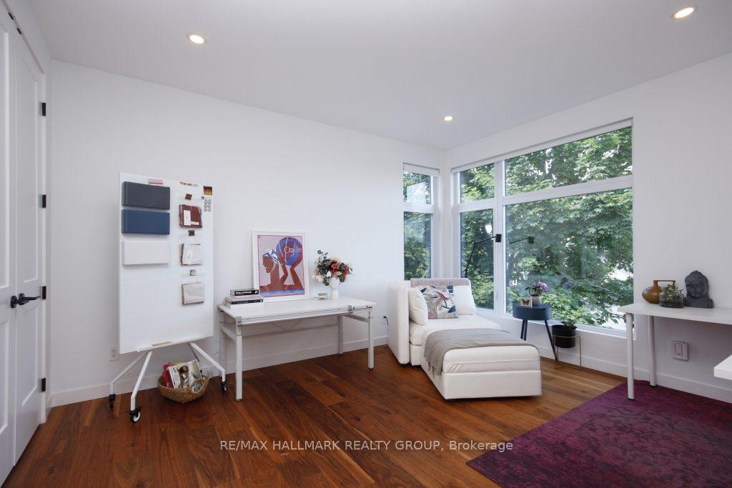 Photo 28 of 216 Hudson Avenue, Ottawa, Courtland Park — HOMEH