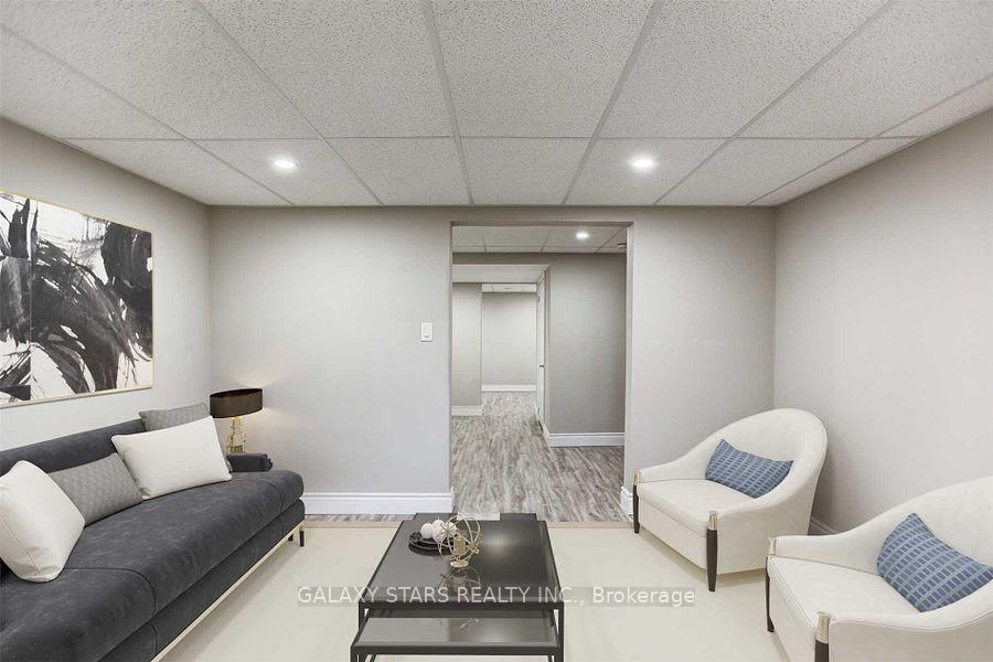 Photo 5 of 33 Lappe Avenue, Markham, Cornell — HOMEH