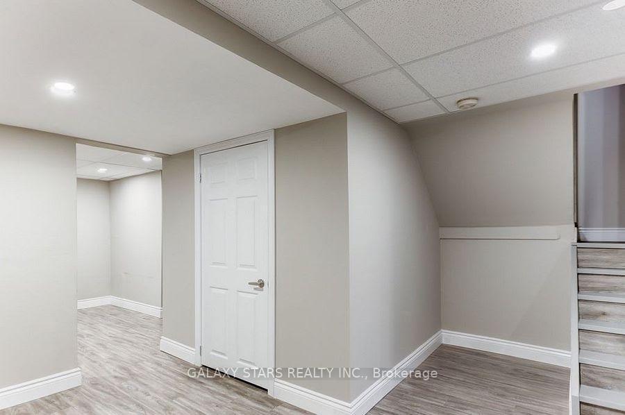 Photo 6 of 33 Lappe Avenue, Markham, Cornell — HOMEH