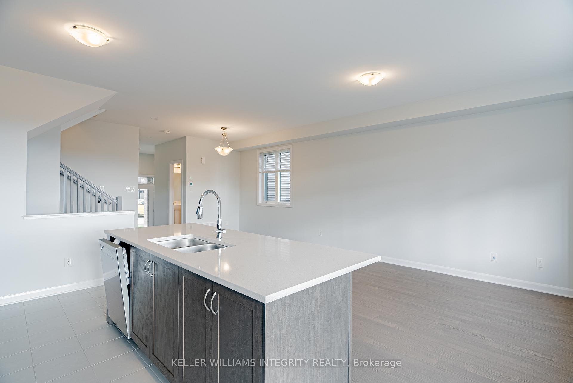 Photo 9 of 310 Gisborne Place, Ottawa, Kanata - Morgan's Grant/South March — HOMEH