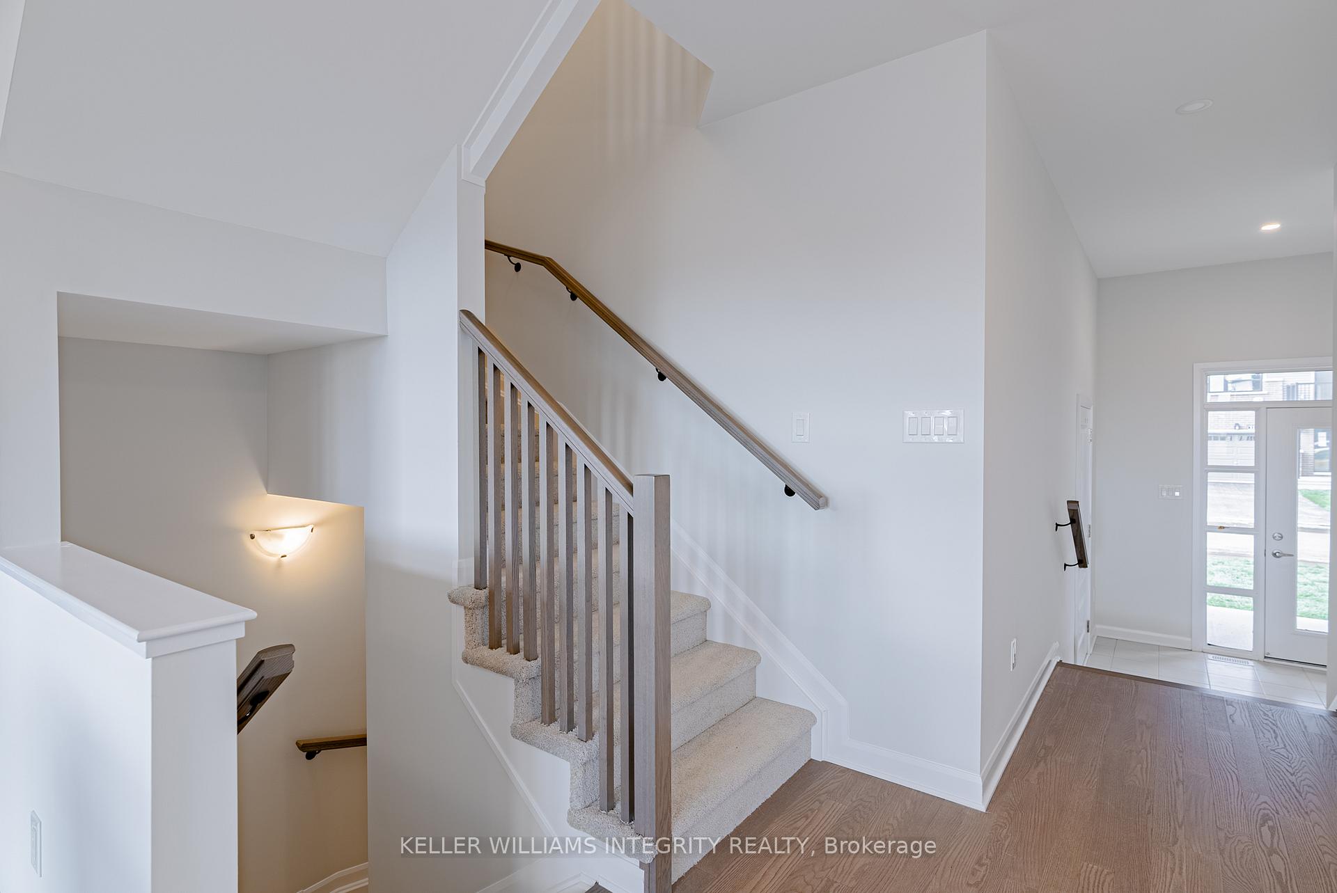 Photo 13 of 310 Gisborne Place, Ottawa, Kanata - Morgan's Grant/South March — HOMEH