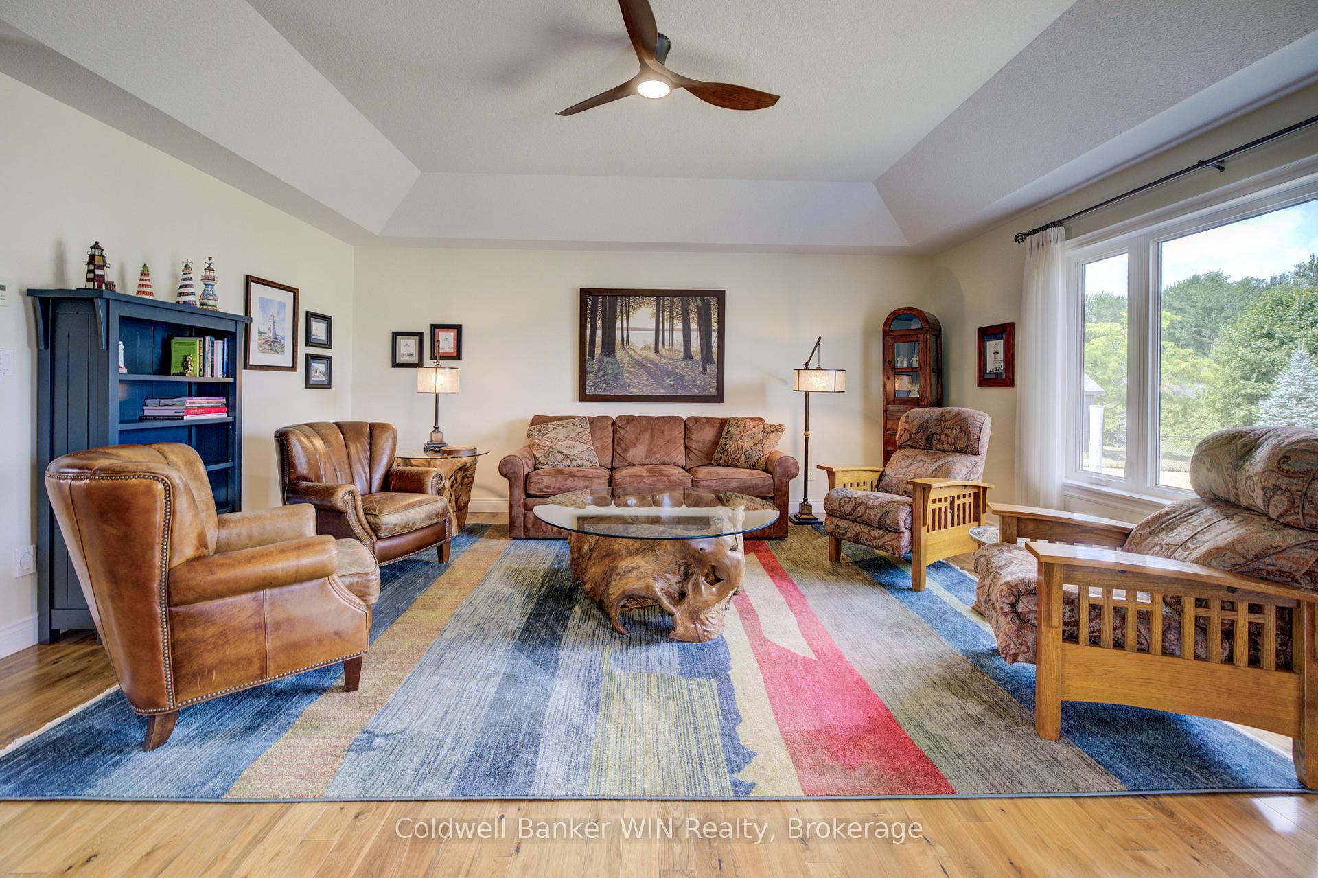 Photo 13 of 22 Regency Drive, Minto — HOMEH