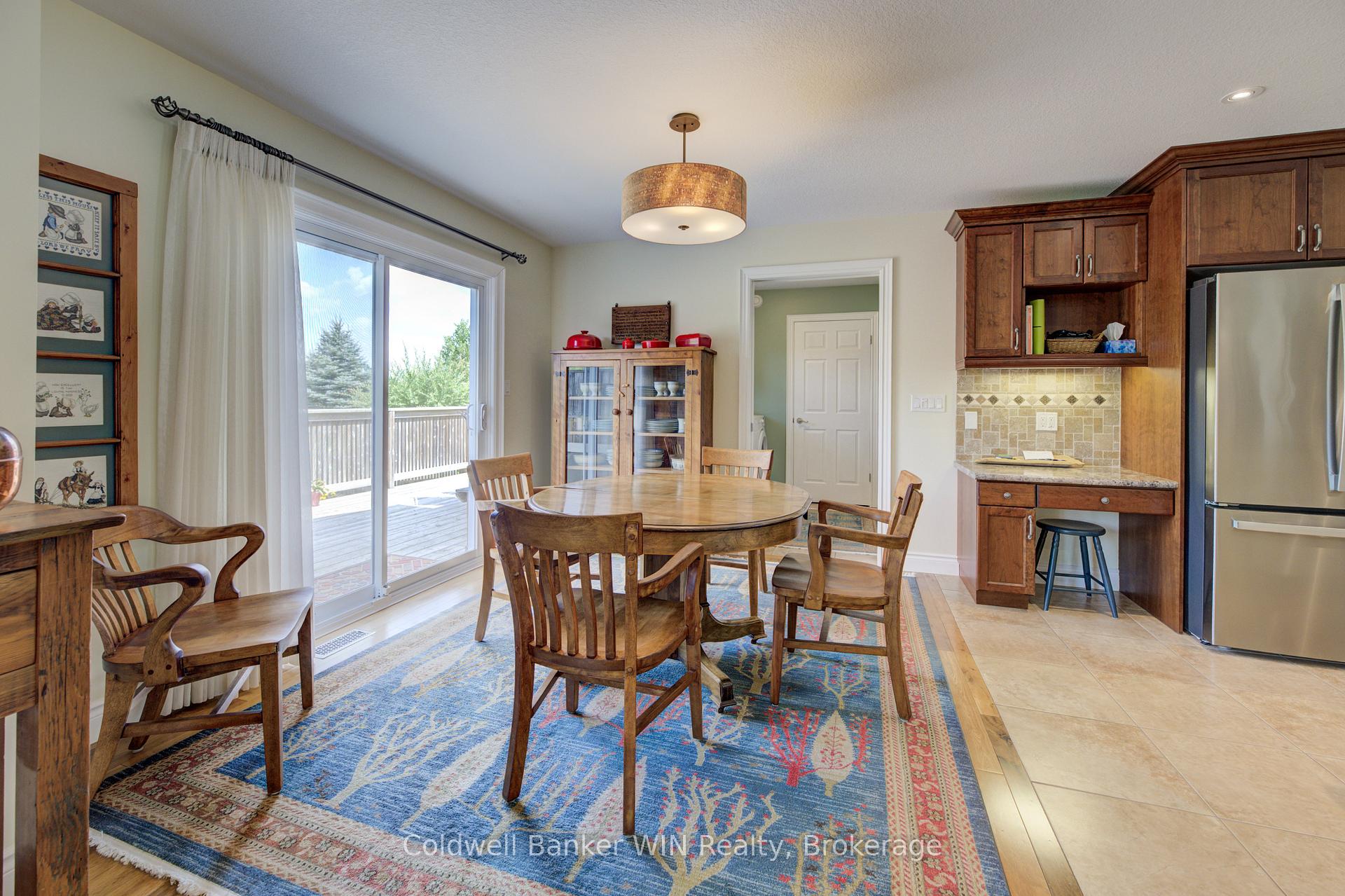 Photo 16 of 22 Regency Drive, Minto — HOMEH