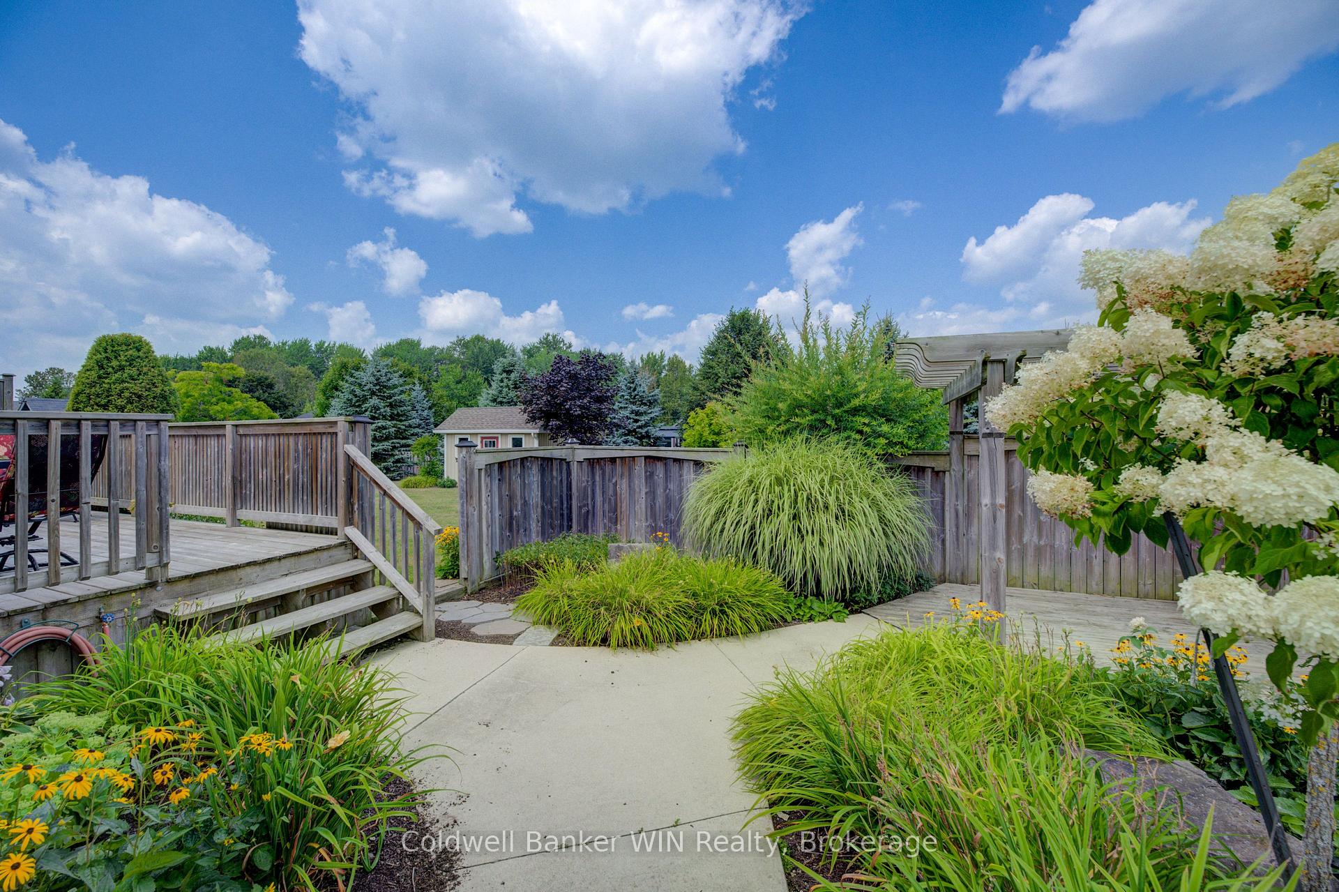 Photo 42 of 22 Regency Drive, Minto — HOMEH