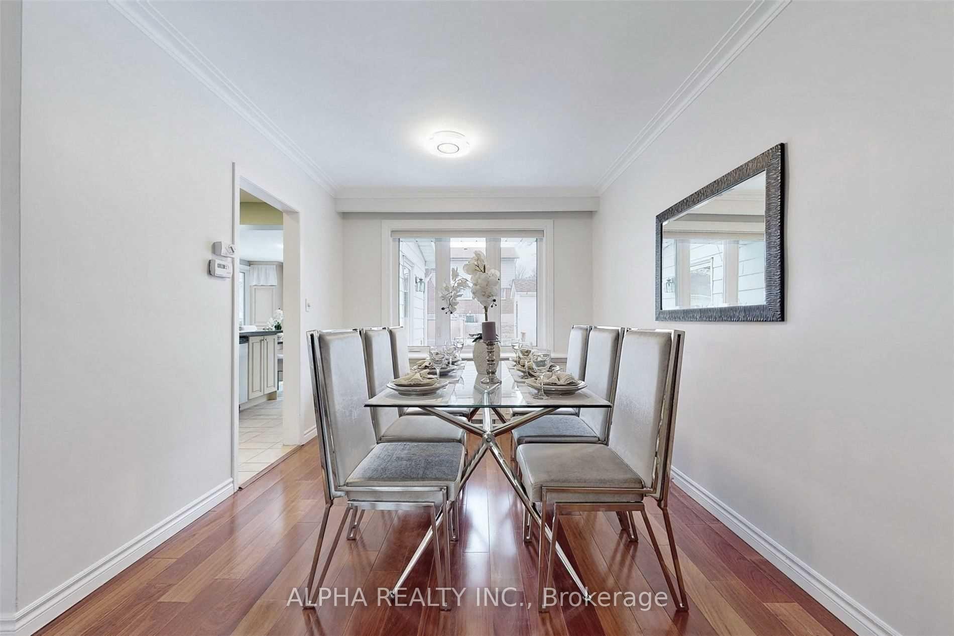 Photo 7 of 80 Lincoln Green Drive, Markham, Bullock — HOMEH