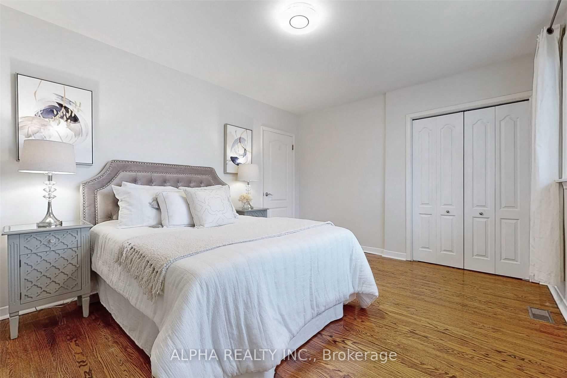 Photo 17 of 80 Lincoln Green Drive, Markham, Bullock — HOMEH