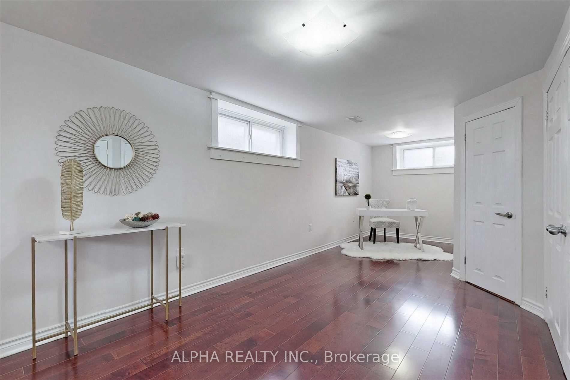 Photo 26 of 80 Lincoln Green Drive, Markham, Bullock — HOMEH