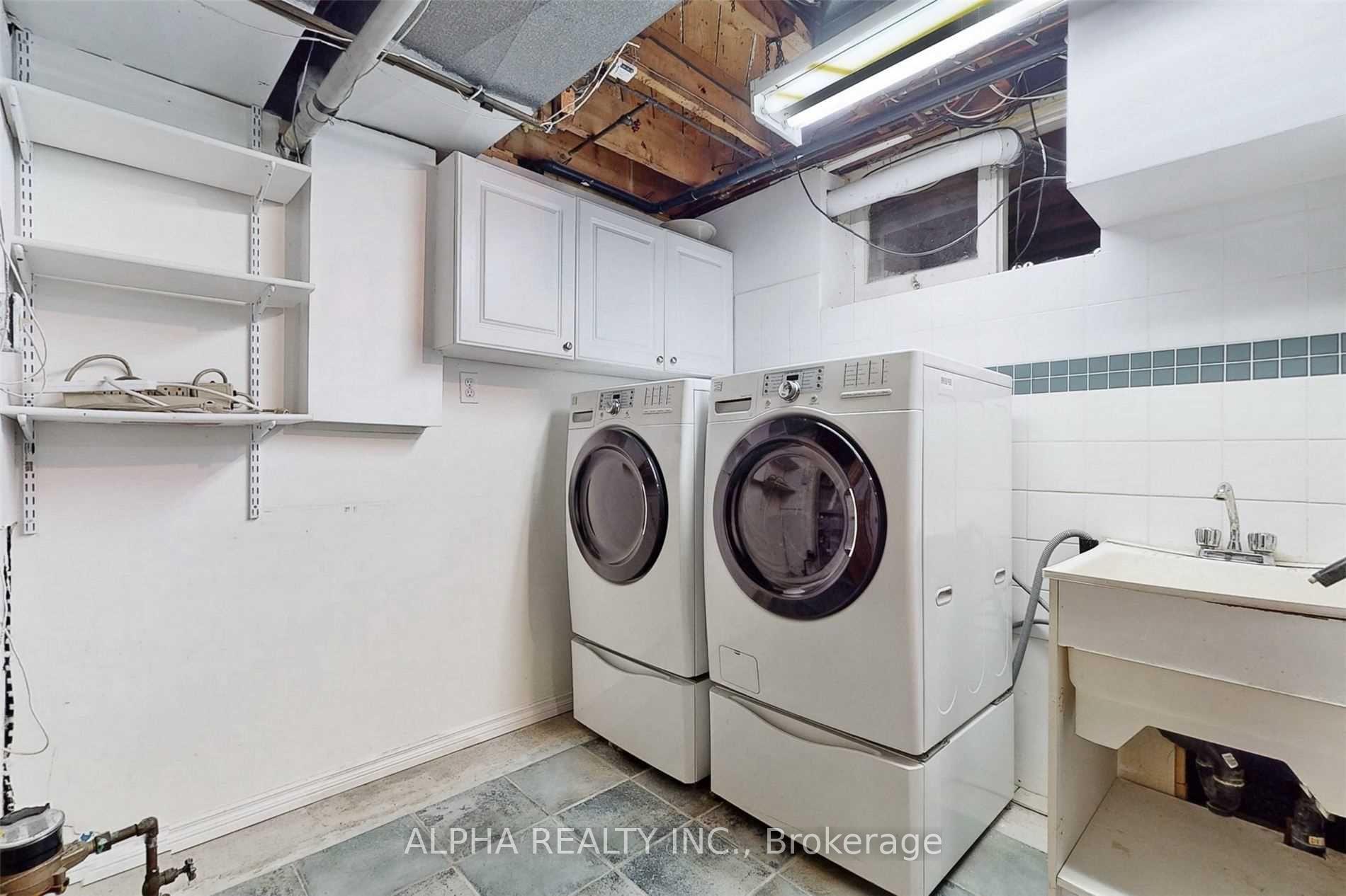 Photo 33 of 80 Lincoln Green Drive, Markham, Bullock — HOMEH