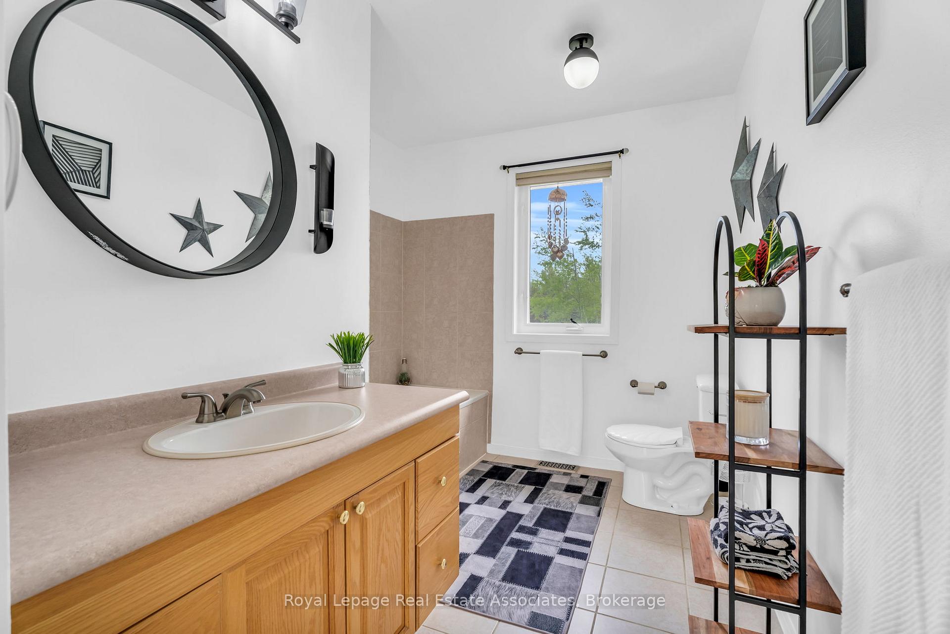 Photo 26 of 436451 4th Line, Melancthon, Rural Melancthon — HOMEH