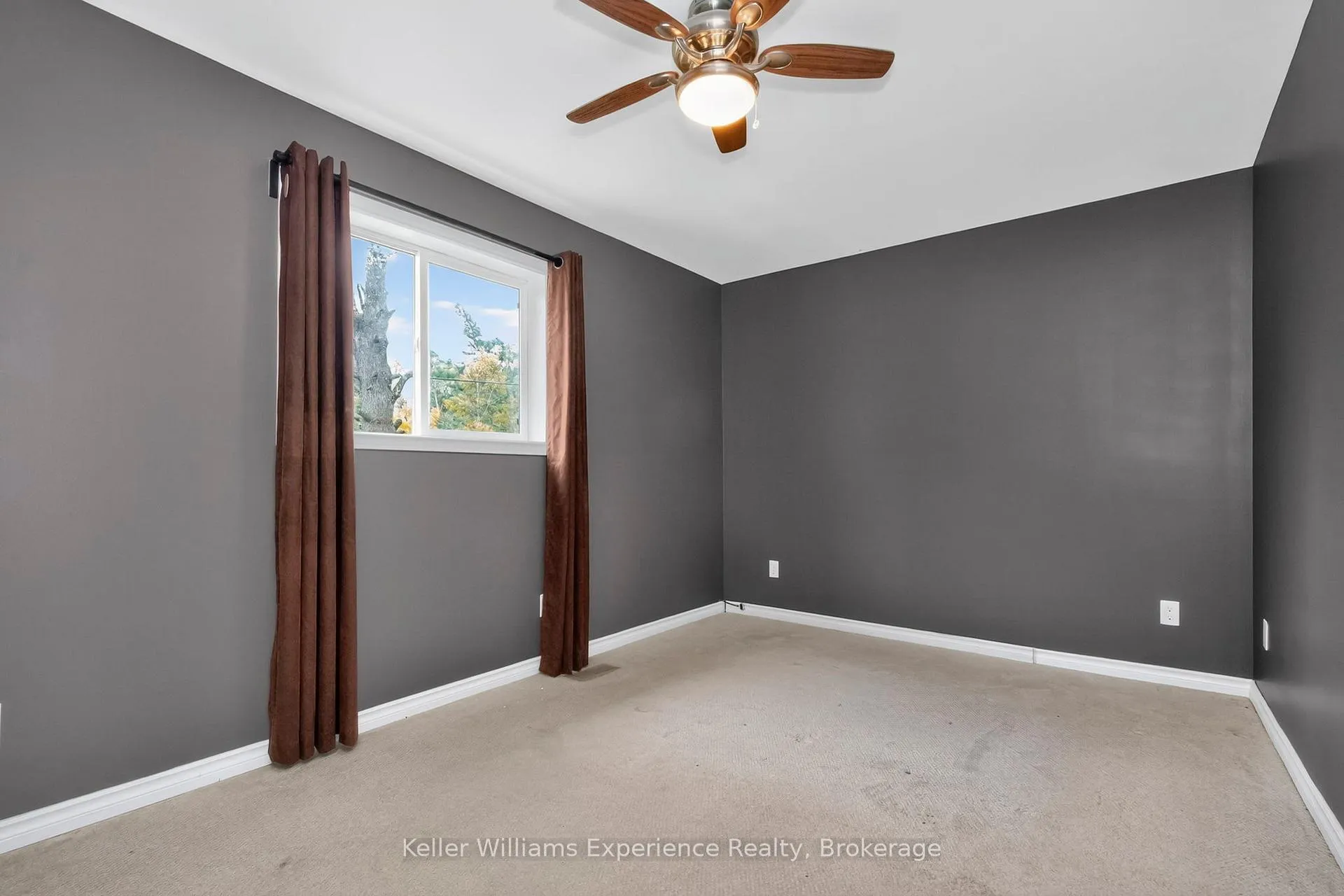 Photo 16 of 1504 Golf Link Road, Midland — HOMEH