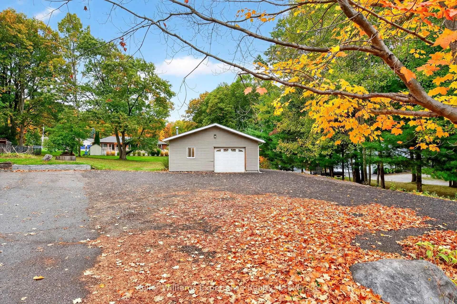 Photo 31 of 1504 Golf Link Road, Midland — HOMEH