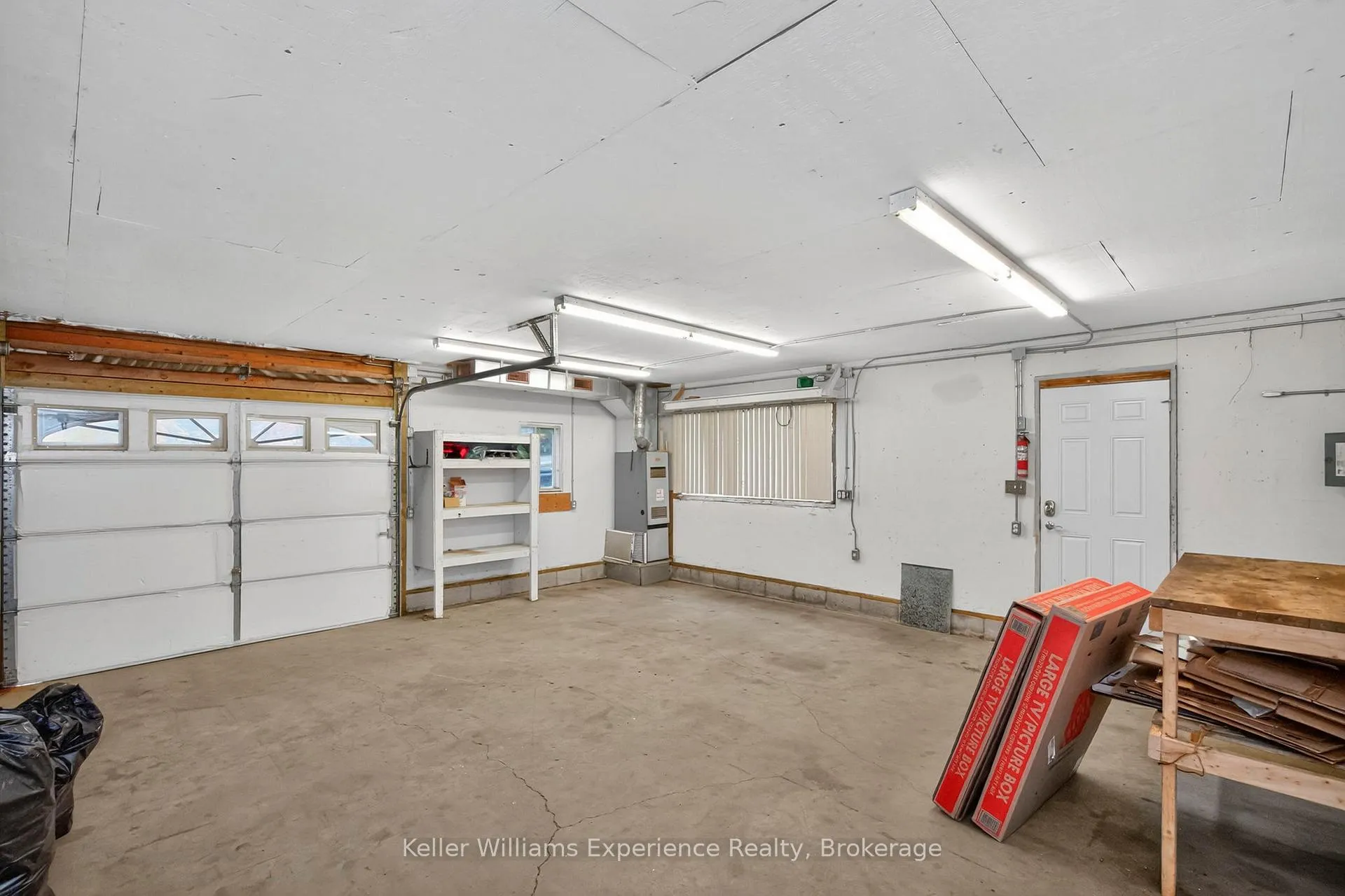 Photo 33 of 1504 Golf Link Road, Midland — HOMEH