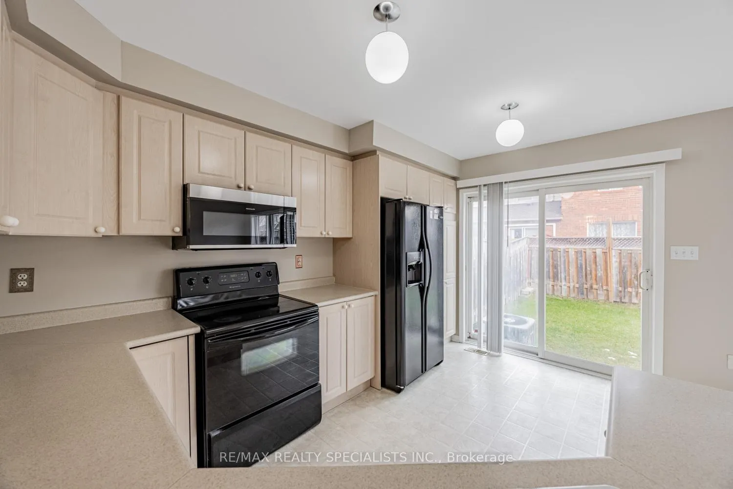 Photo 9 of 744 Edwards Avenue, Milton, Beaty — HOMEH
