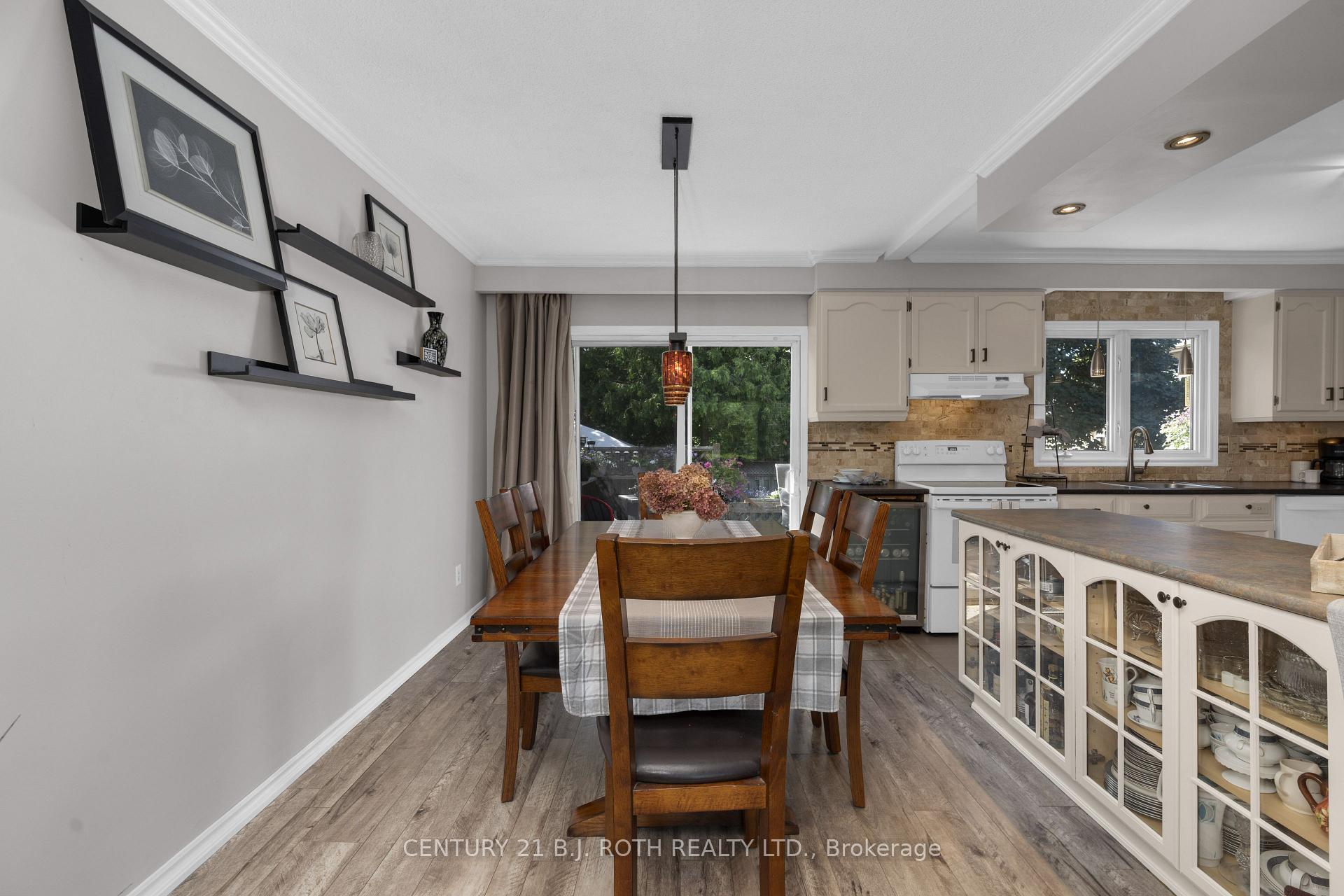 Photo 10 of 119 Parkway Avenue, Markham, Markham Village — HOMEH
