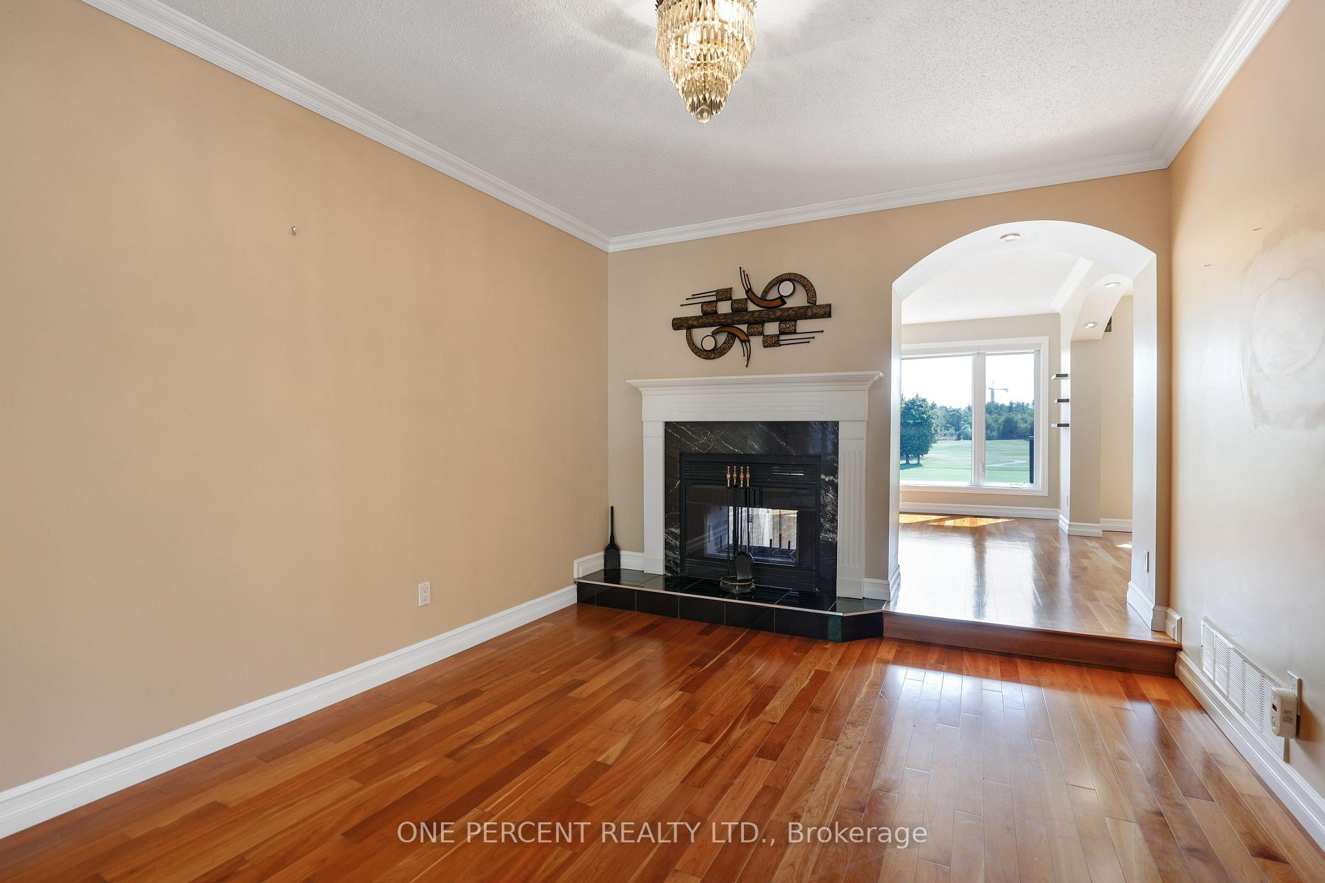 Photo 10 of 29 Windeyer Crescent, Ottawa, Kanata - Kanata Lakes/Heritage Hills — HOMEH