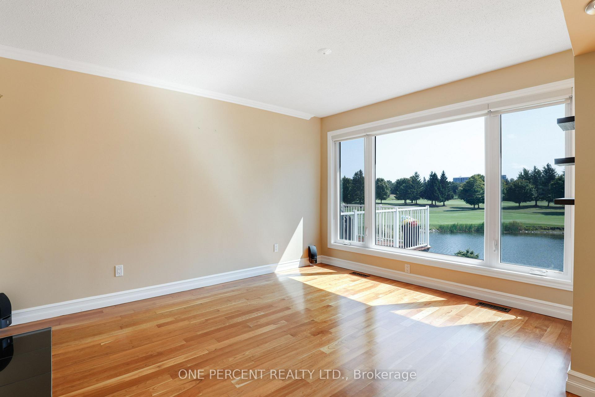 Photo 16 of 29 Windeyer Crescent, Ottawa, Kanata - Kanata Lakes/Heritage Hills — HOMEH