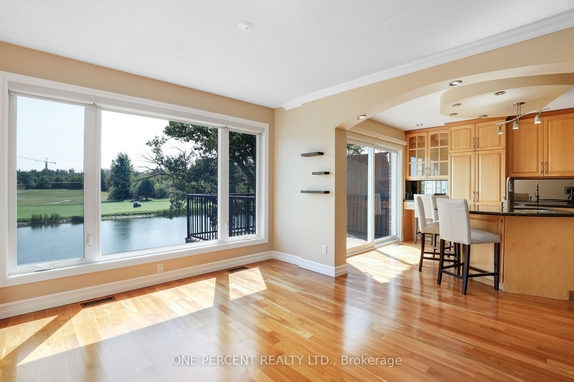 Photo 17 of 29 Windeyer Crescent, Ottawa, Kanata - Kanata Lakes/Heritage Hills — HOMEH