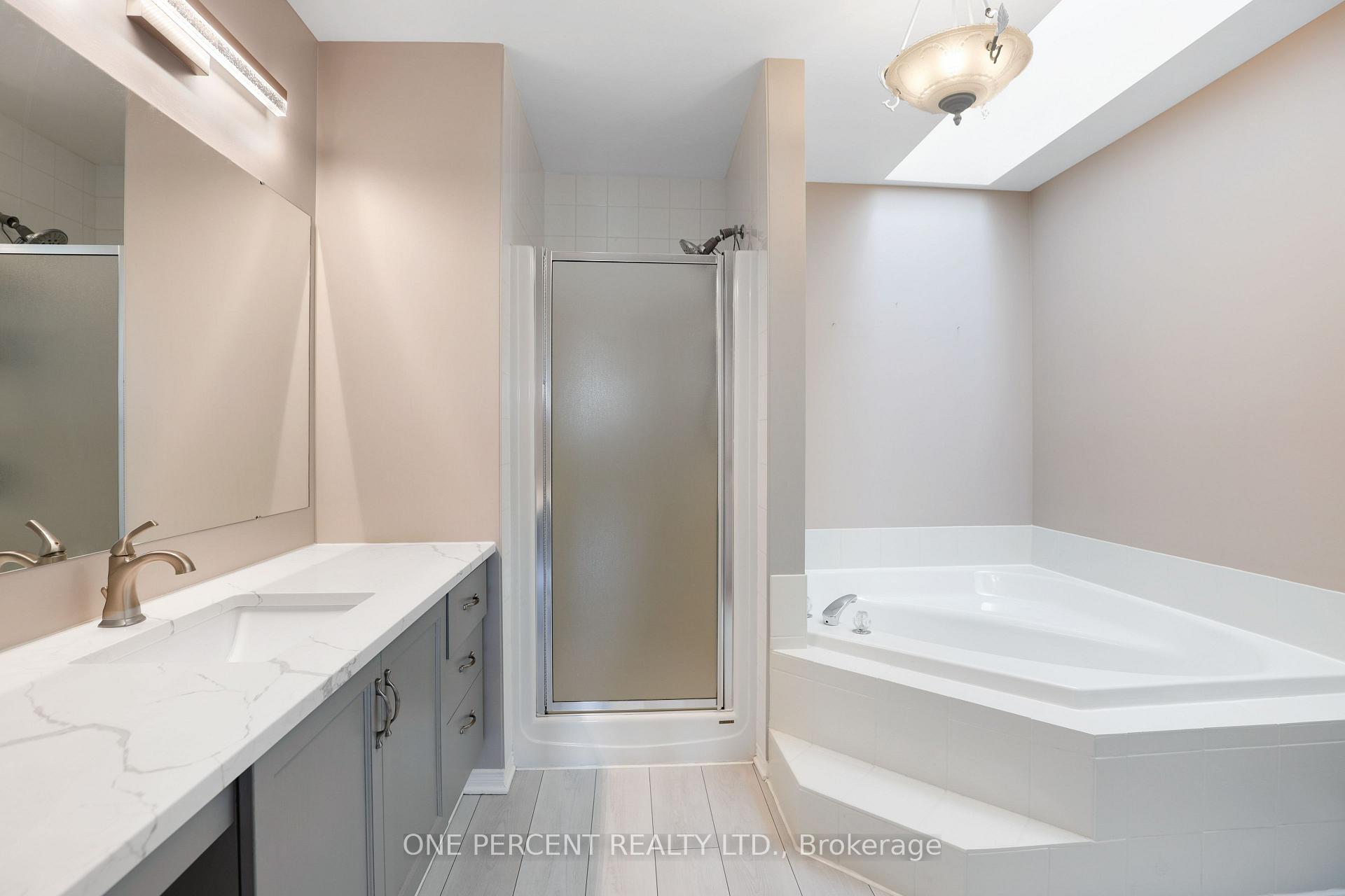 Photo 25 of 29 Windeyer Crescent, Ottawa, Kanata - Kanata Lakes/Heritage Hills — HOMEH
