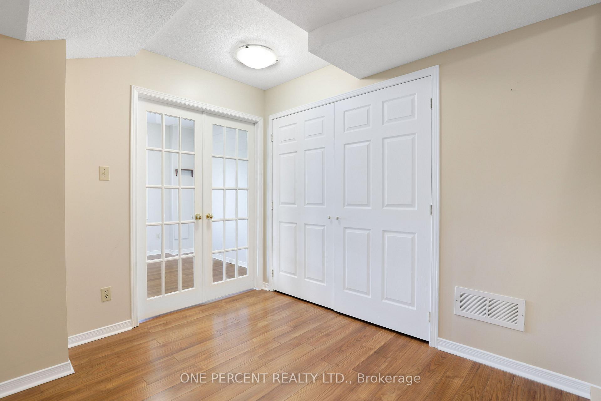 Photo 30 of 29 Windeyer Crescent, Ottawa, Kanata - Kanata Lakes/Heritage Hills — HOMEH