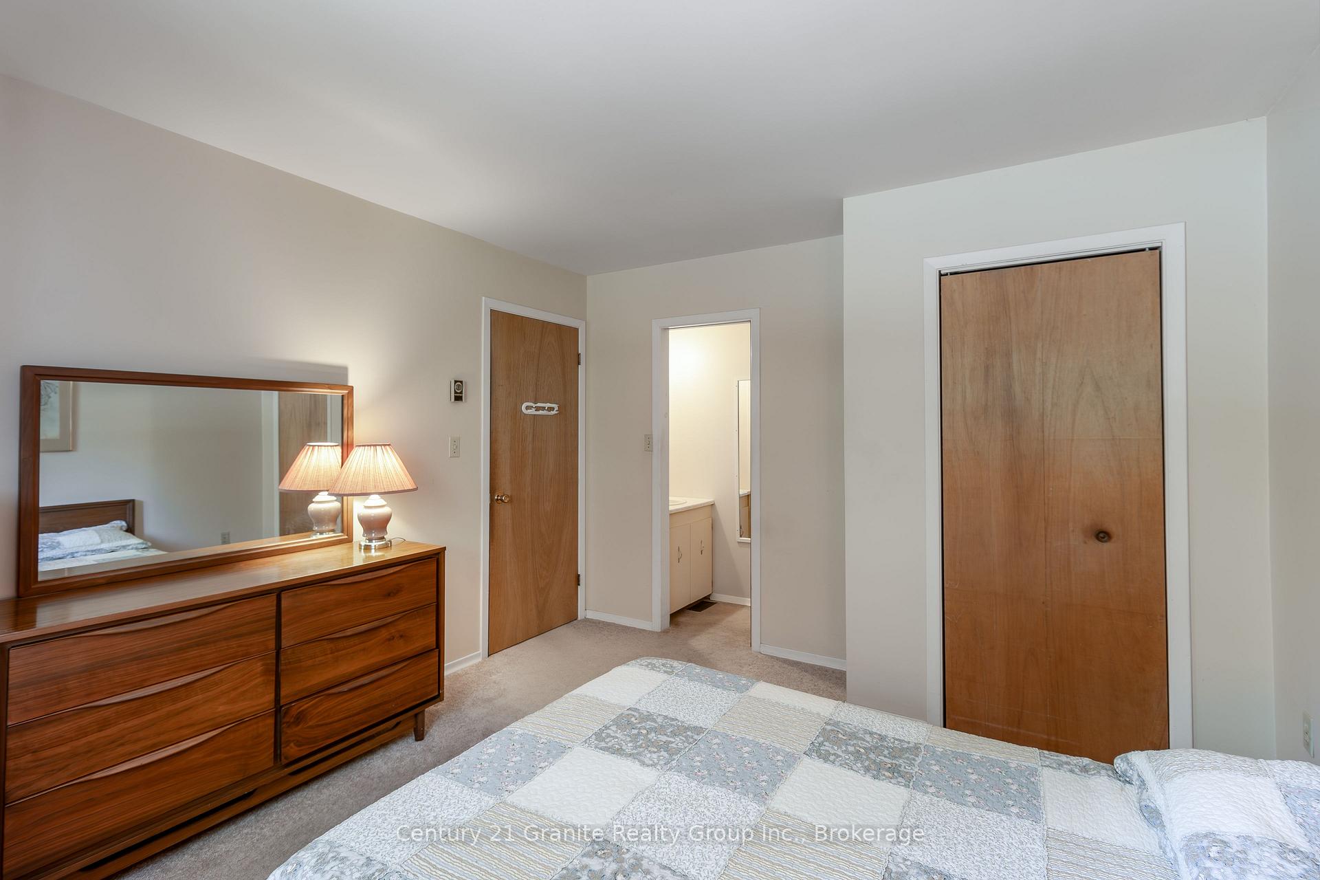 Photo 14 of 733 Bobcaygeon Road, Minden Hills, Anson — HOMEH