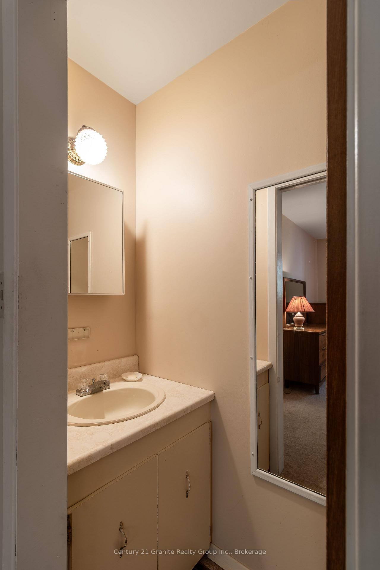 Photo 15 of 733 Bobcaygeon Road, Minden Hills, Anson — HOMEH