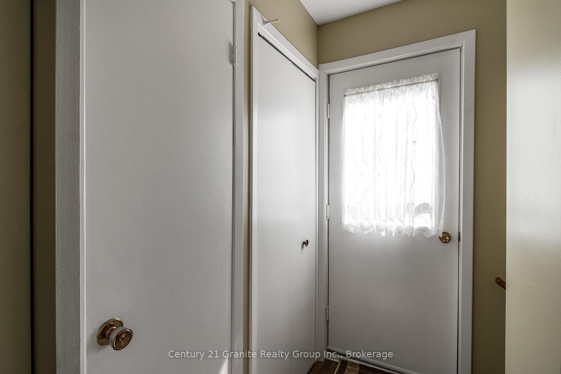 Photo 22 of 733 Bobcaygeon Road, Minden Hills, Anson — HOMEH