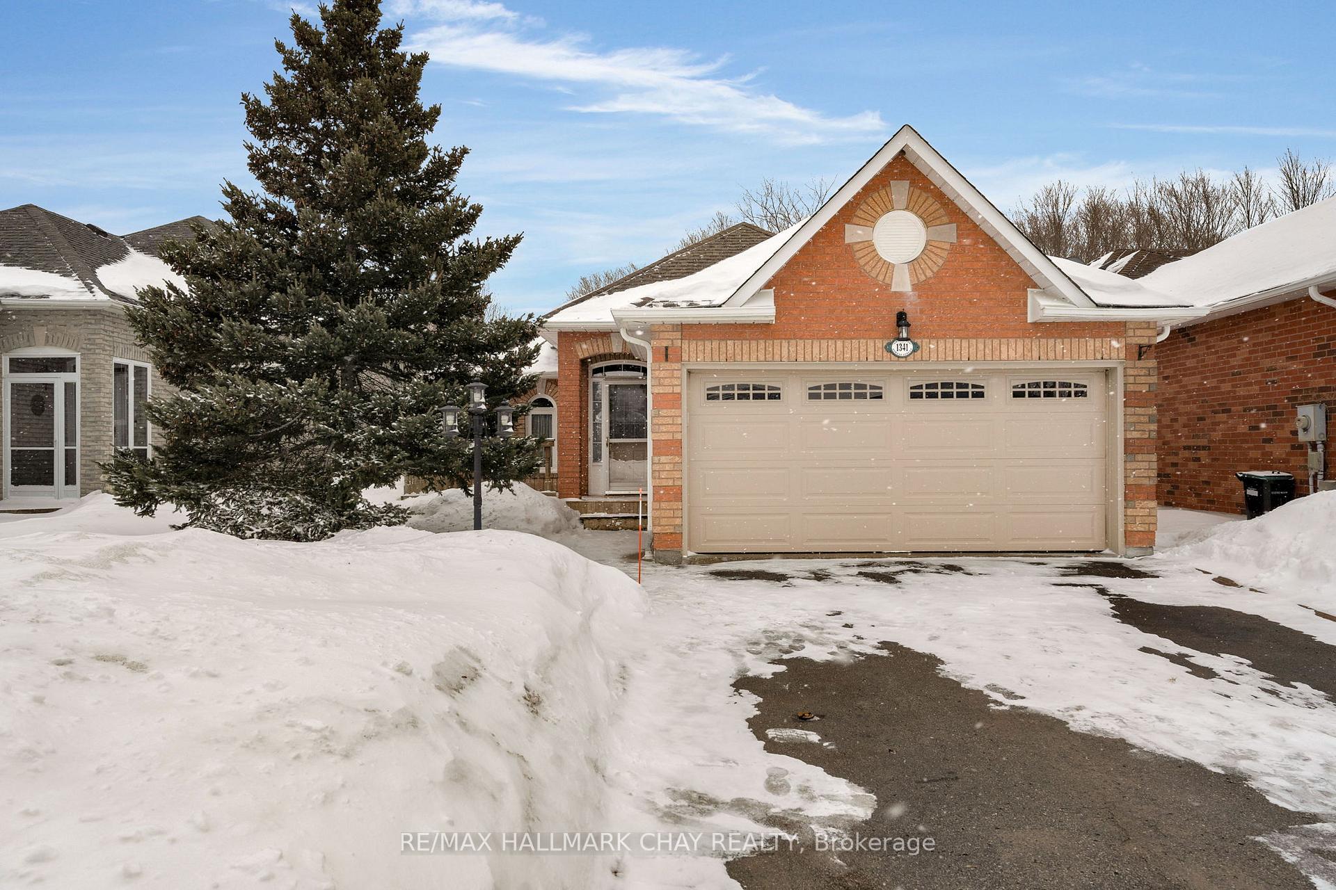 Photo 2 of 1341 Forest Street, Innisfil, Alcona — HOMEH