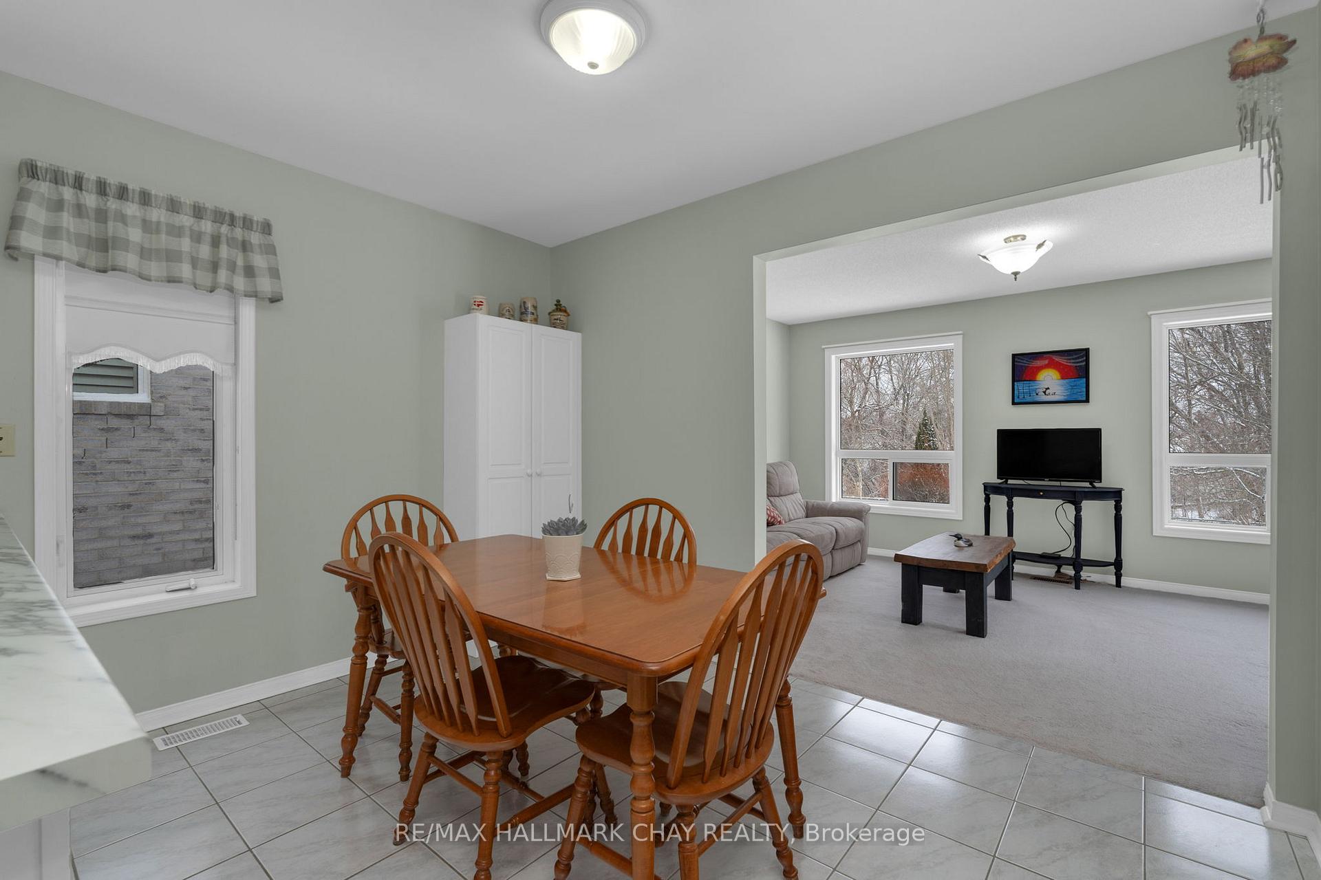 Photo 9 of 1341 Forest Street, Innisfil, Alcona — HOMEH