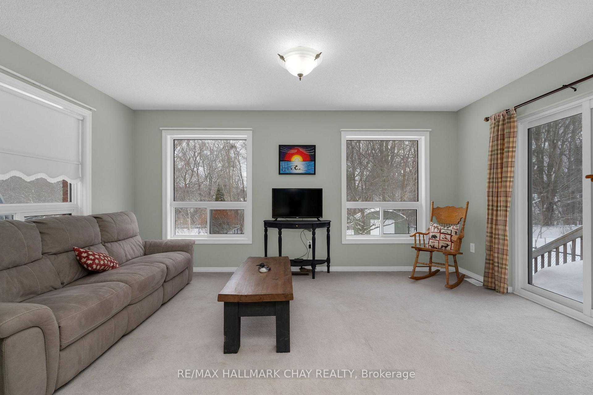 Photo 12 of 1341 Forest Street, Innisfil, Alcona — HOMEH