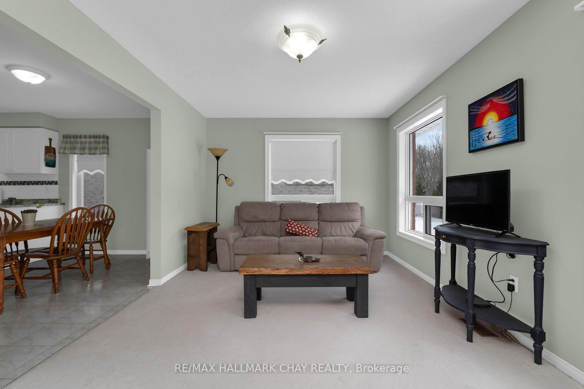 Photo 16 of 1341 Forest Street, Innisfil, Alcona — HOMEH