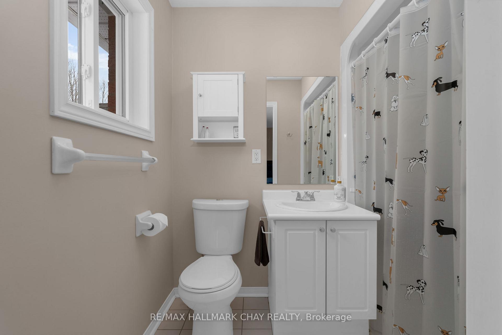 Photo 19 of 1341 Forest Street, Innisfil, Alcona — HOMEH