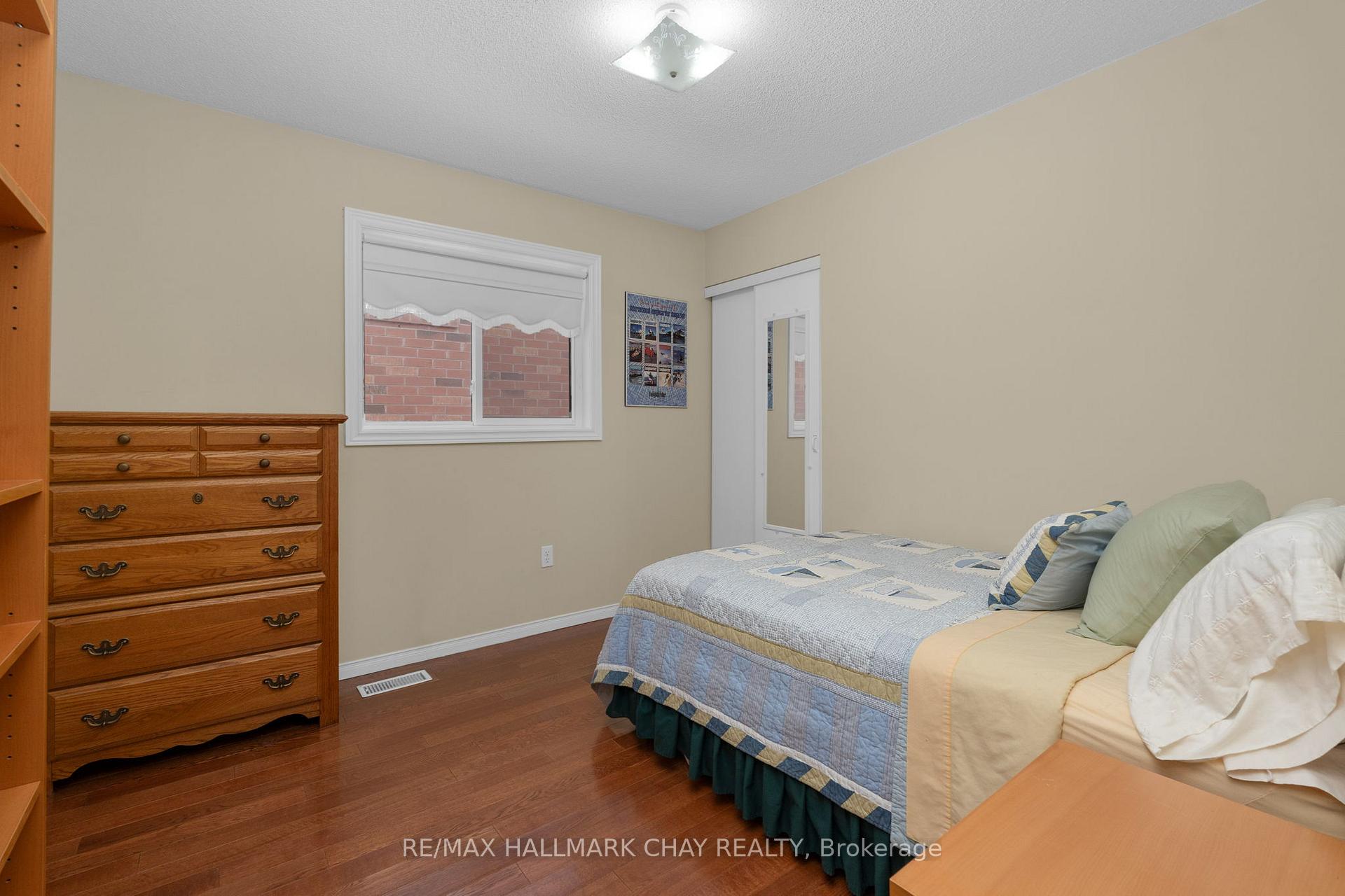 Photo 22 of 1341 Forest Street, Innisfil, Alcona — HOMEH