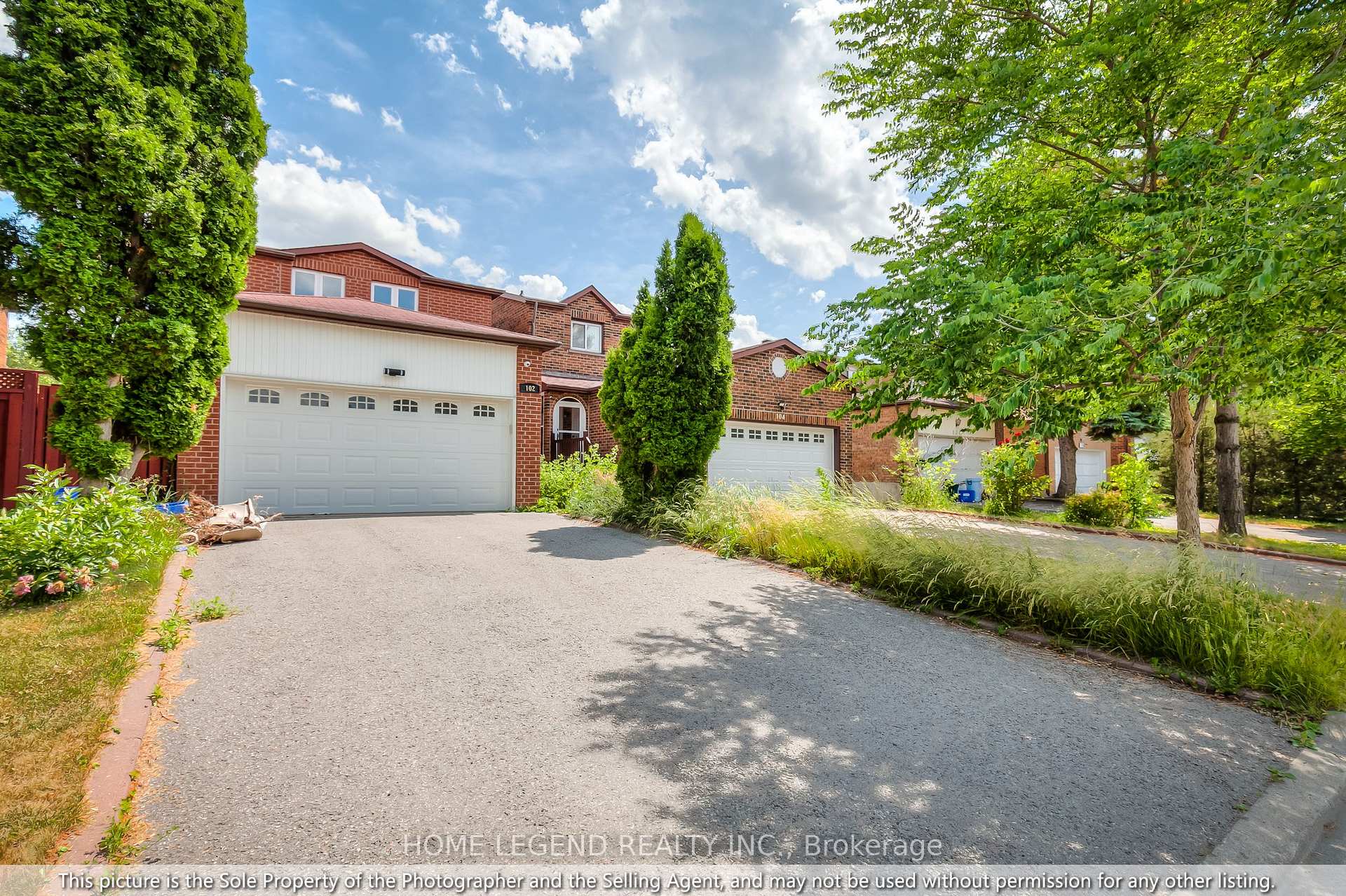 Photo 2 of 102 Tangmere Crescent, Markham, Milliken Mills East — HOMEH