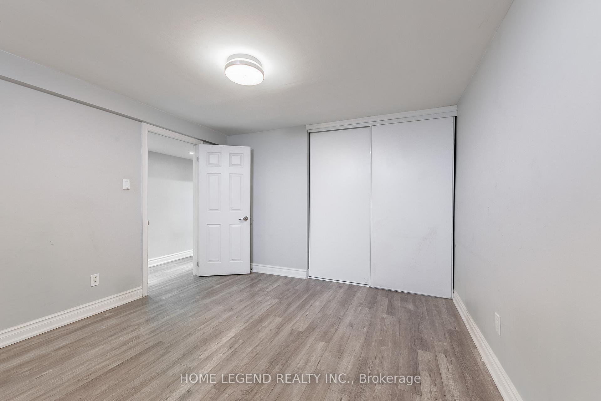 Photo 36 of 102 Tangmere Crescent, Markham, Milliken Mills East — HOMEH