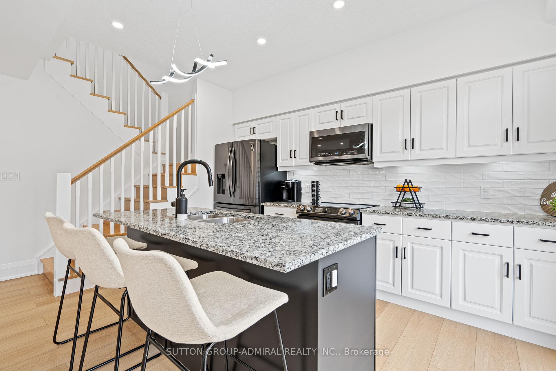 Photo 6 of 1026 Wright Drive, Midland — HOMEH