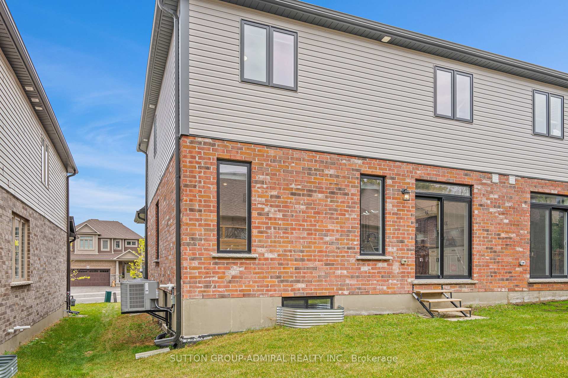 Photo 16 of 1026 Wright Drive, Midland — HOMEH