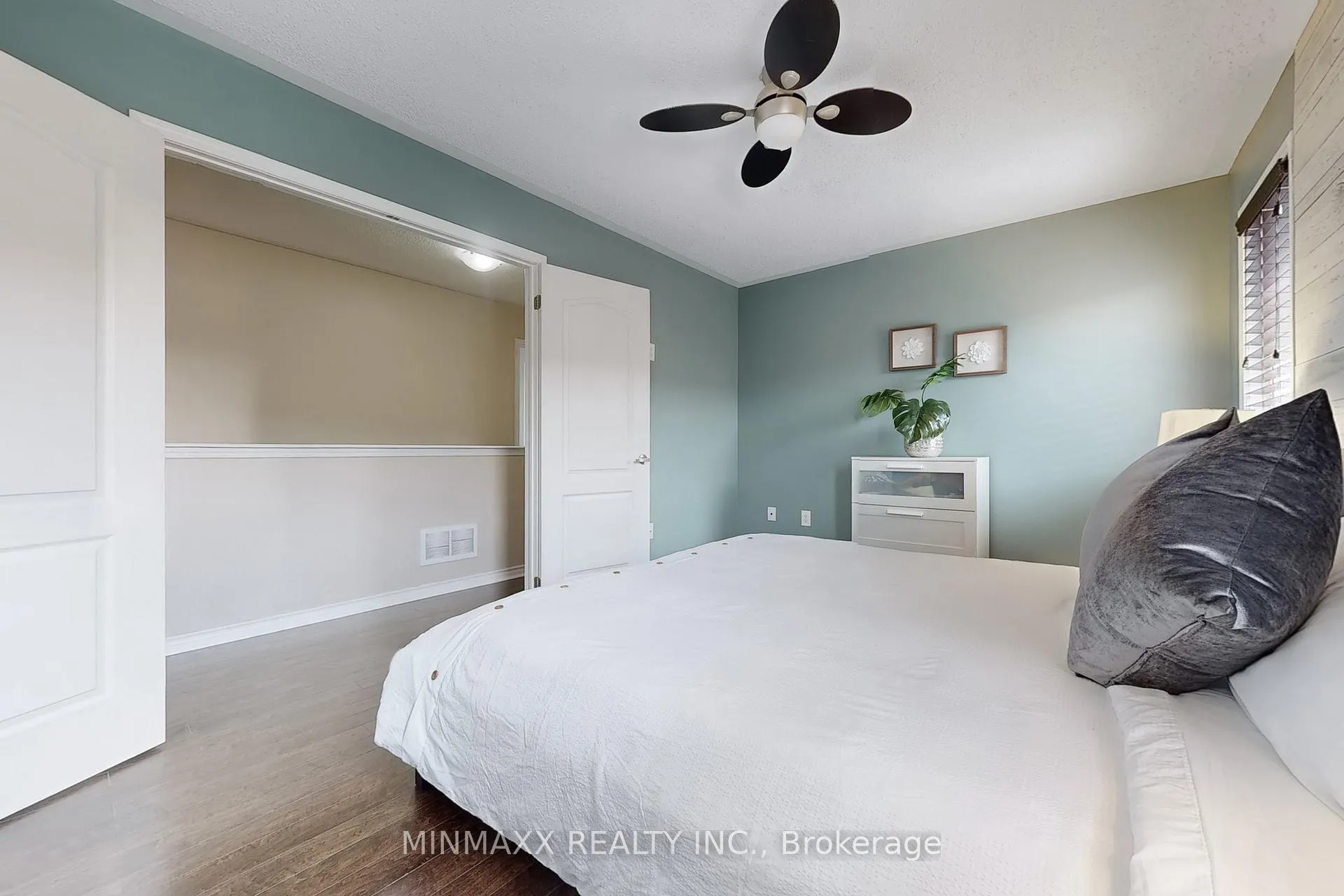Photo 26 of 1052 Haxton Heights, Milton, Willmott — HOMEH