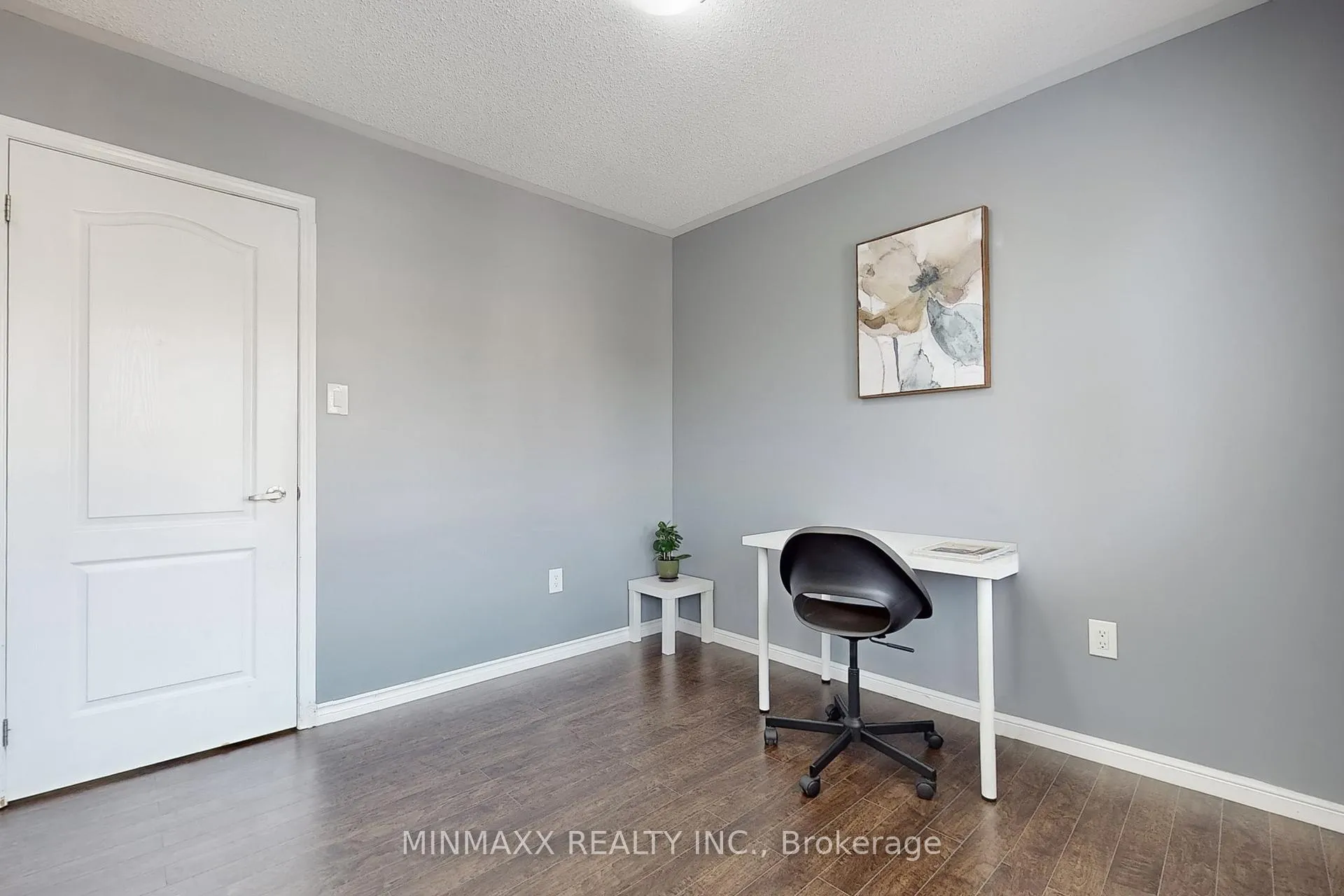 Photo 35 of 1052 Haxton Heights, Milton, Willmott — HOMEH