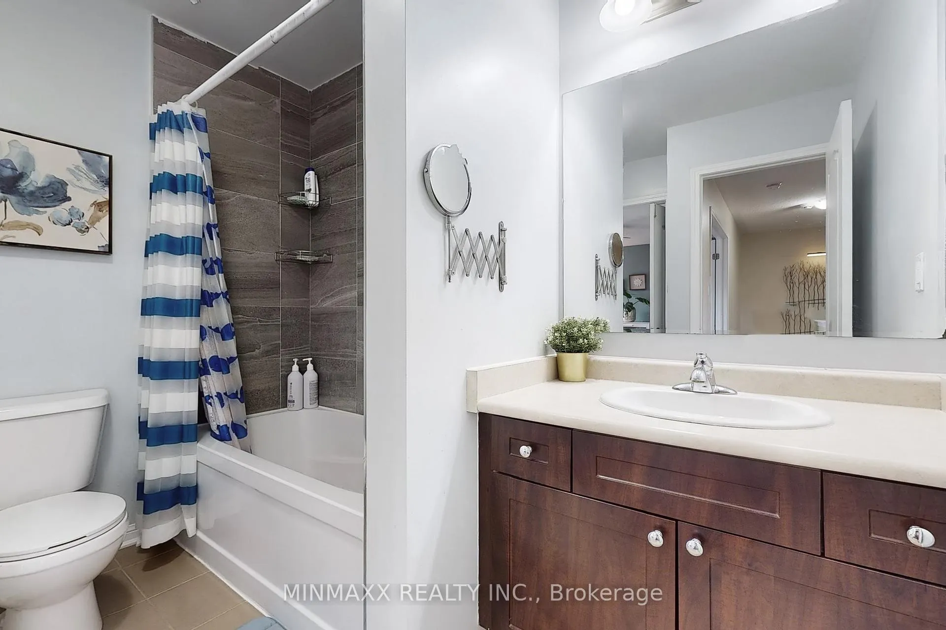 Photo 36 of 1052 Haxton Heights, Milton, Willmott — HOMEH