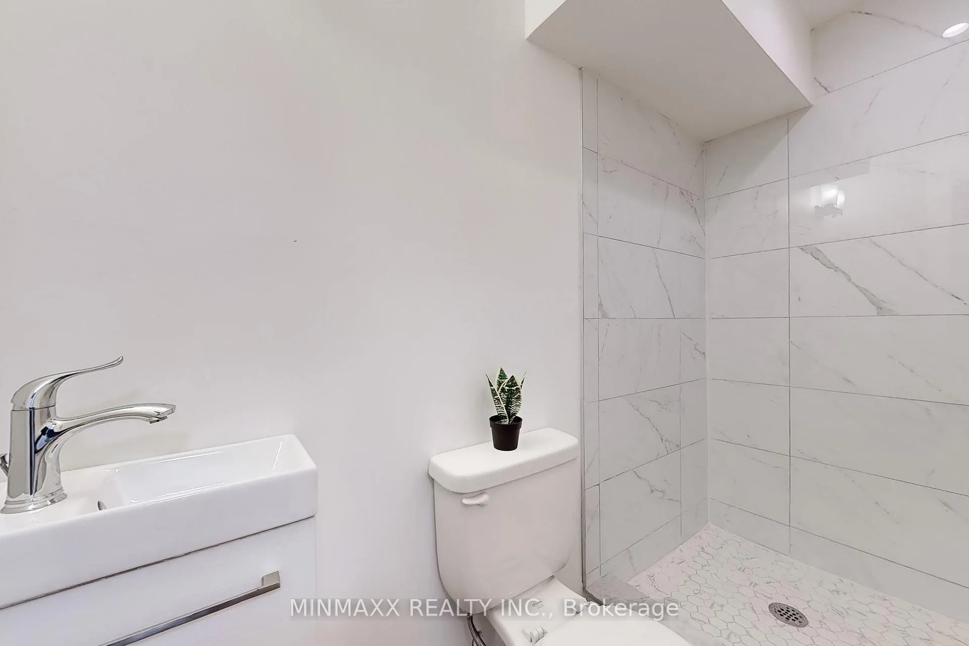 Photo 42 of 1052 Haxton Heights, Milton, Willmott — HOMEH
