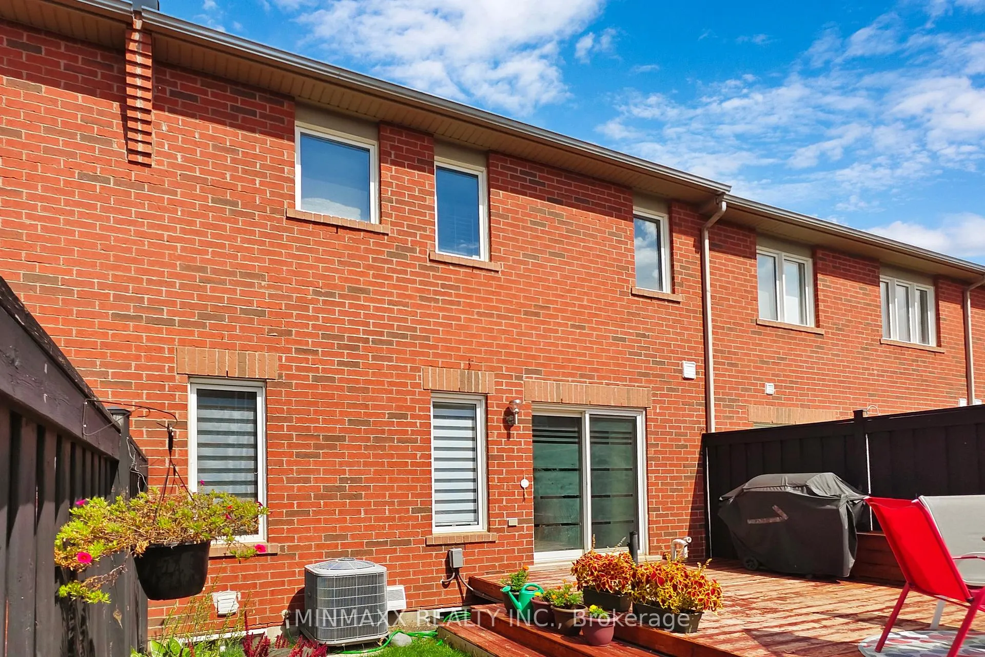Photo 45 of 1052 Haxton Heights, Milton, Willmott — HOMEH
