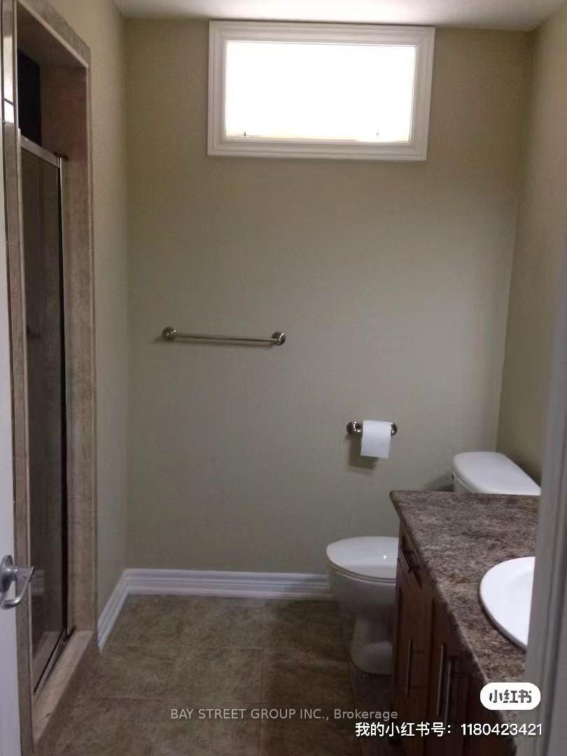 Photo 11 of 8 Charity Court, Hamilton, Meadowlands — HOMEH