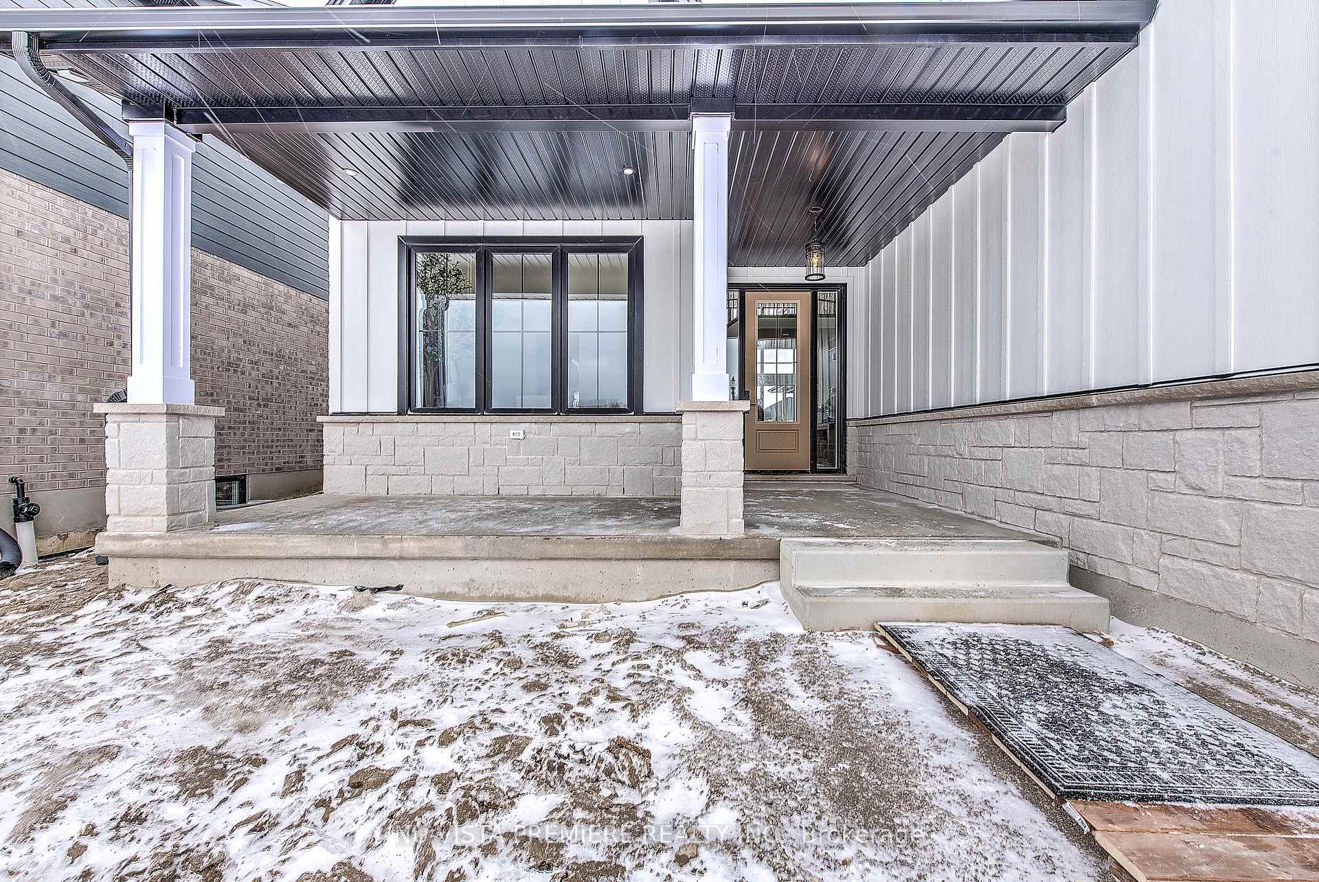 Photo 3 of 71 Basil Crescent, Middlesex Centre, Ilderton — HOMEH