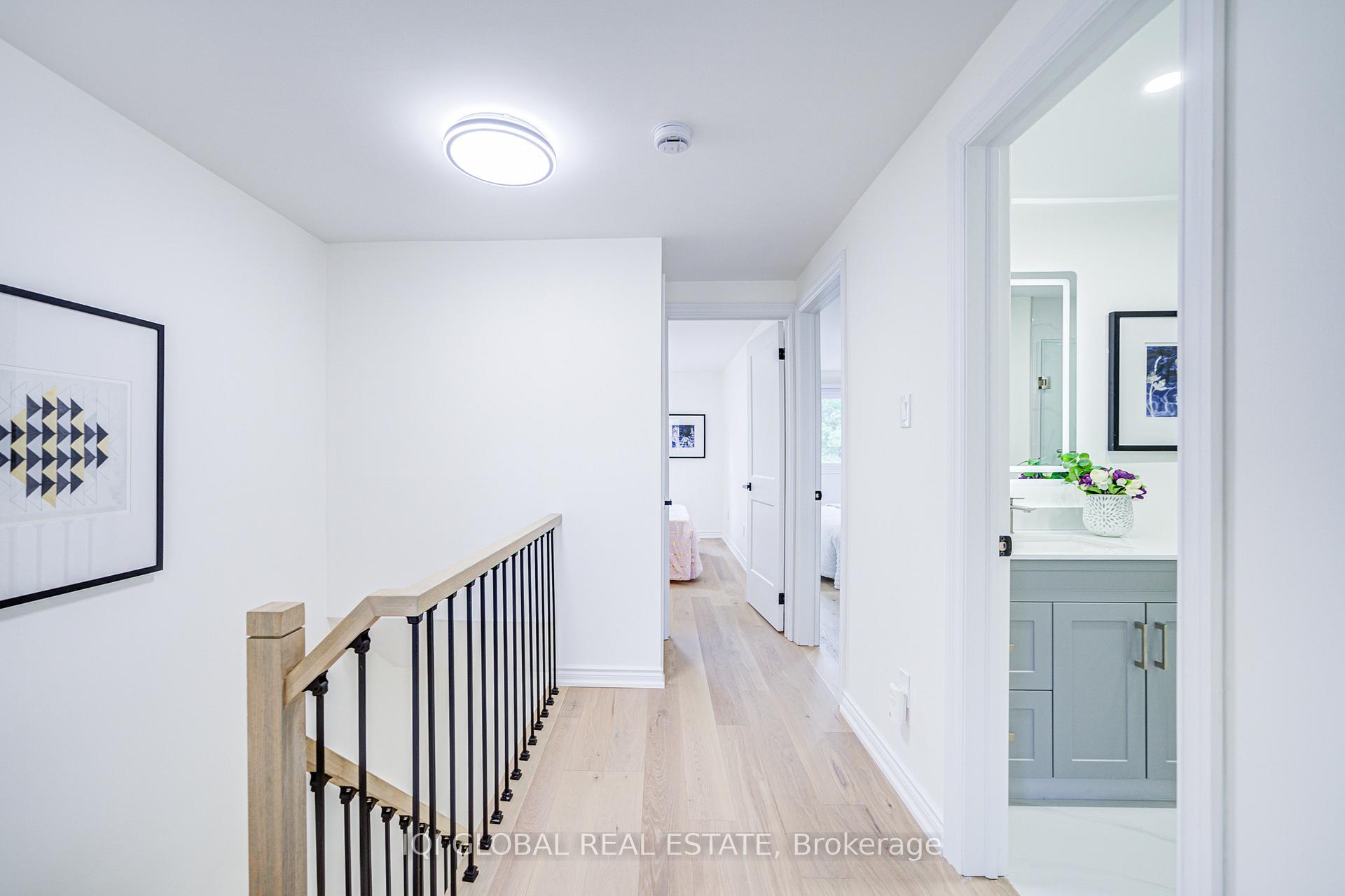 Photo 19 of 27 Providence Crescent, Markham, Milliken Mills West — HOMEH