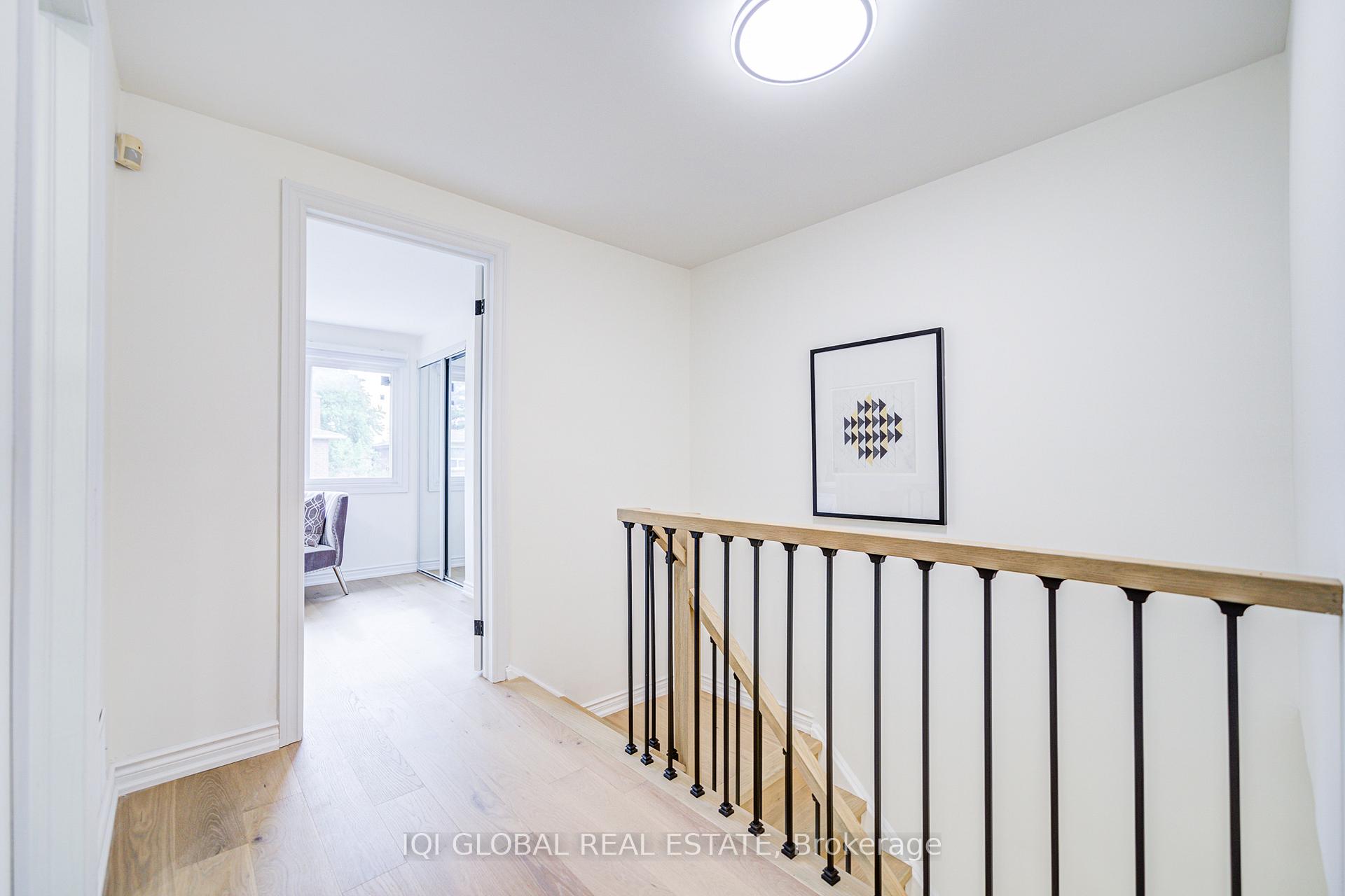 Photo 20 of 27 Providence Crescent, Markham, Milliken Mills West — HOMEH