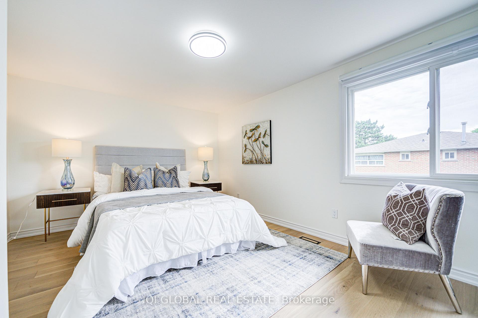 Photo 21 of 27 Providence Crescent, Markham, Milliken Mills West — HOMEH